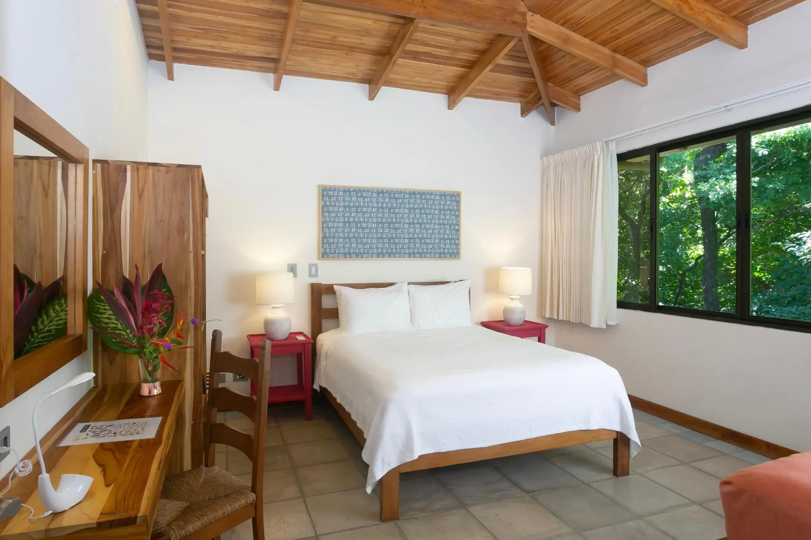 Luxury Suite - single occupancy in Olas Verdes Hotel Luxury Suite - single occupancy in Olas Verdes Hotel