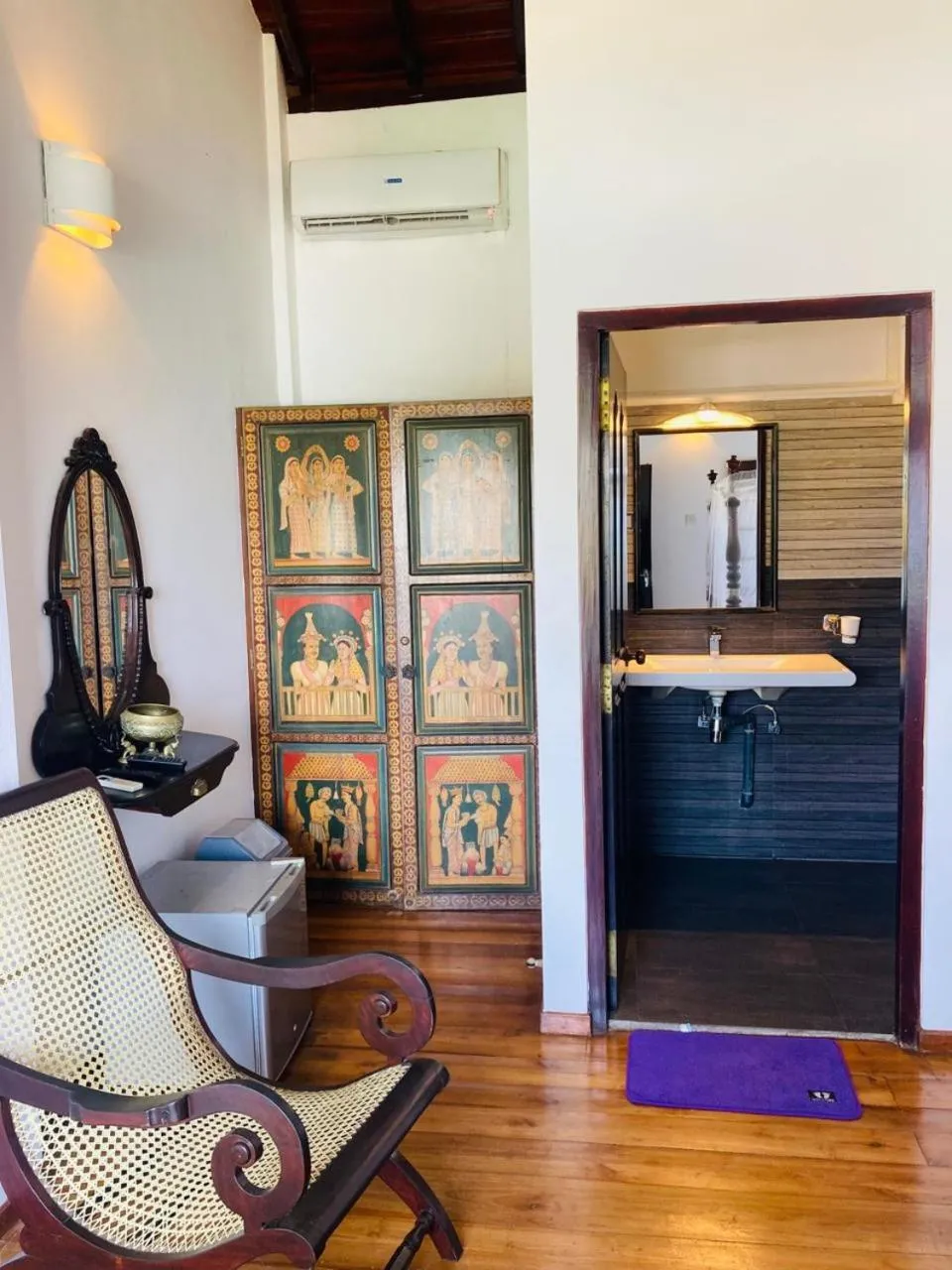 The Villa Hotel