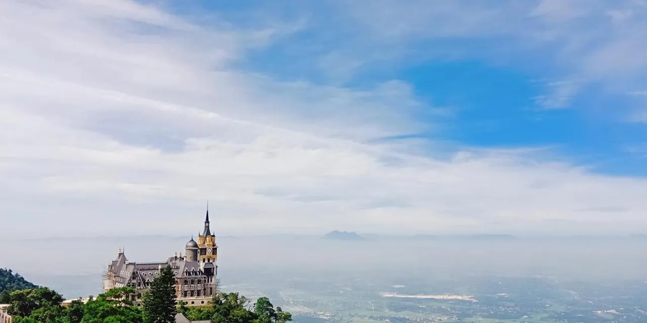 Nearby landmark in Anh Minh Hotel