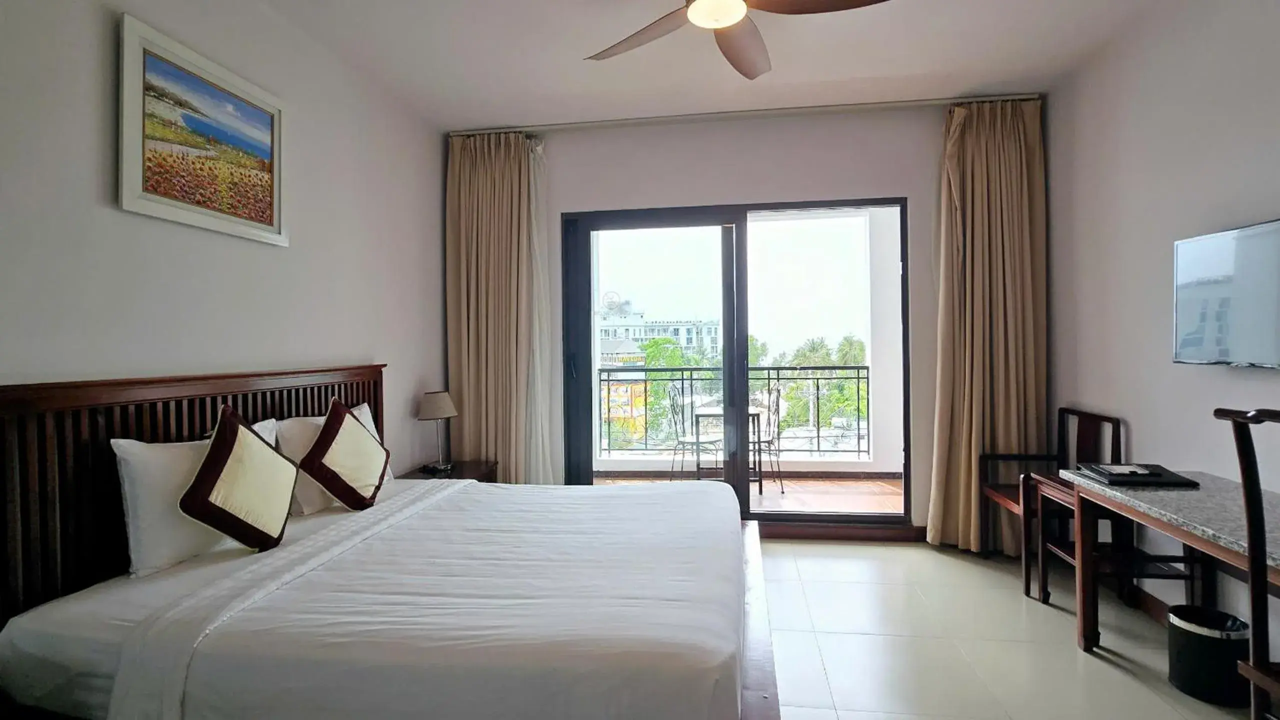 Deluxe Double or Twin Room with Garden View in Praha Hotel Deluxe Double or Twin Room with Garden View in Praha Hotel