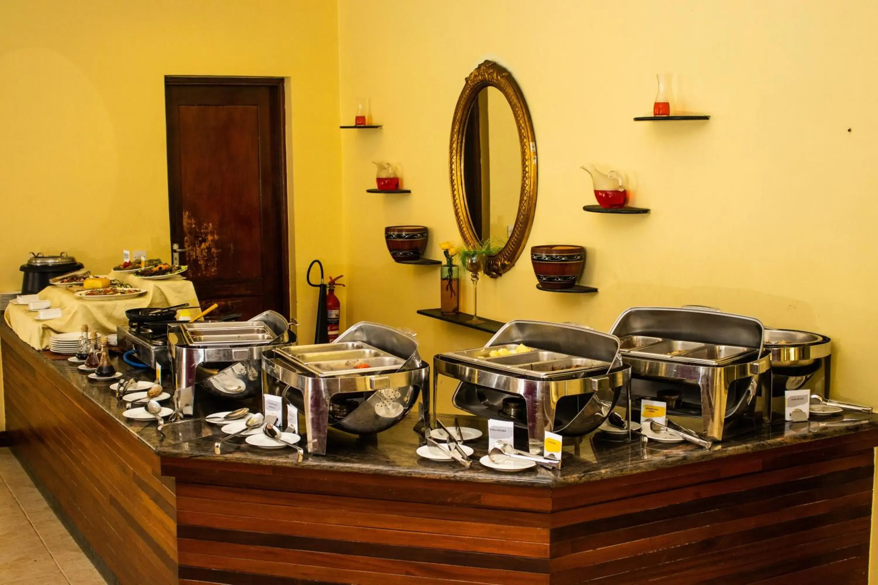 Restaurant/places to eat in Gold Crest Hotel - Arusha Restaurant/places to eat in Gold Crest Hotel - Arusha