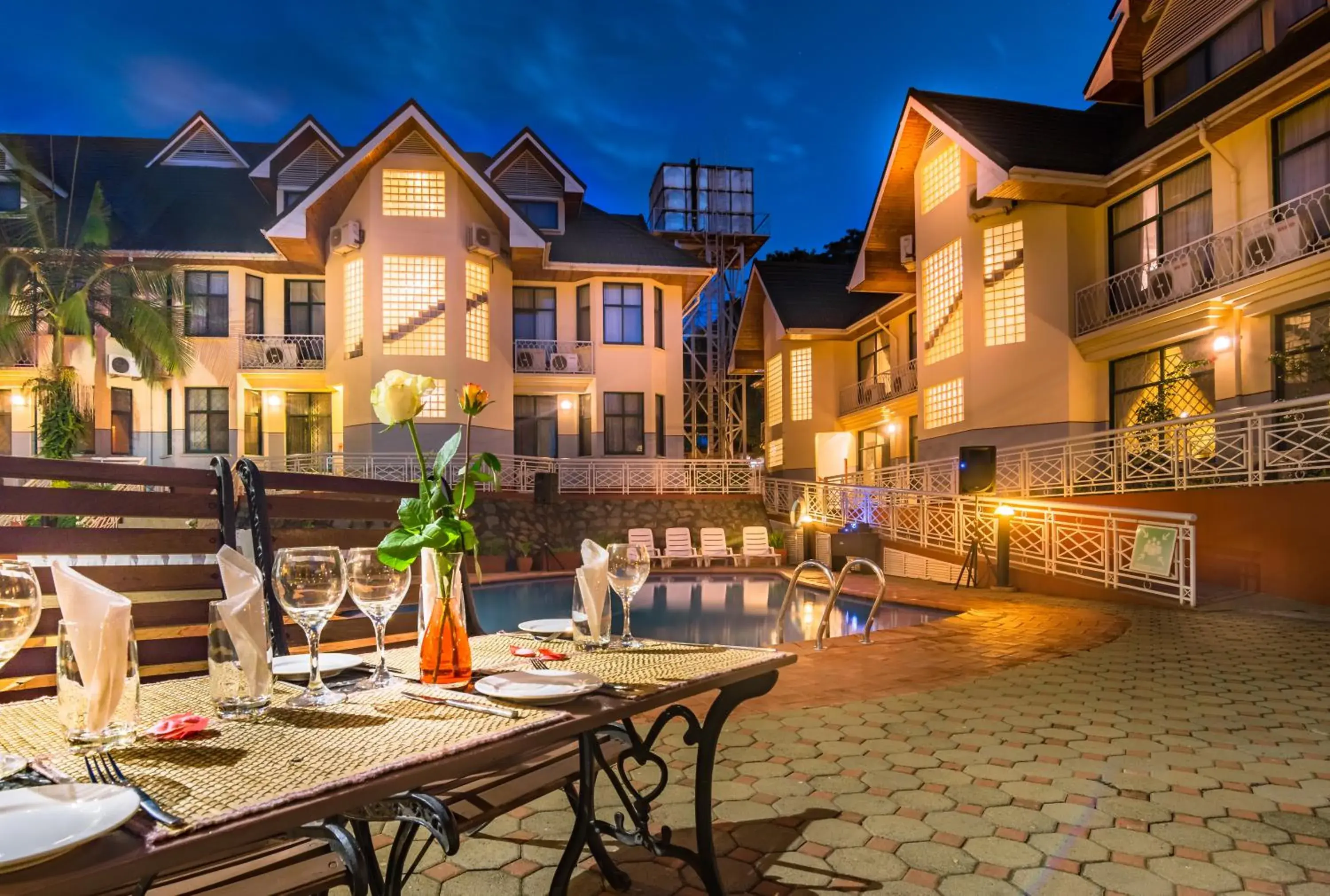 Lounge or bar in Gold Crest Hotel - Arusha Lounge or bar in Gold Crest Hotel - Arusha