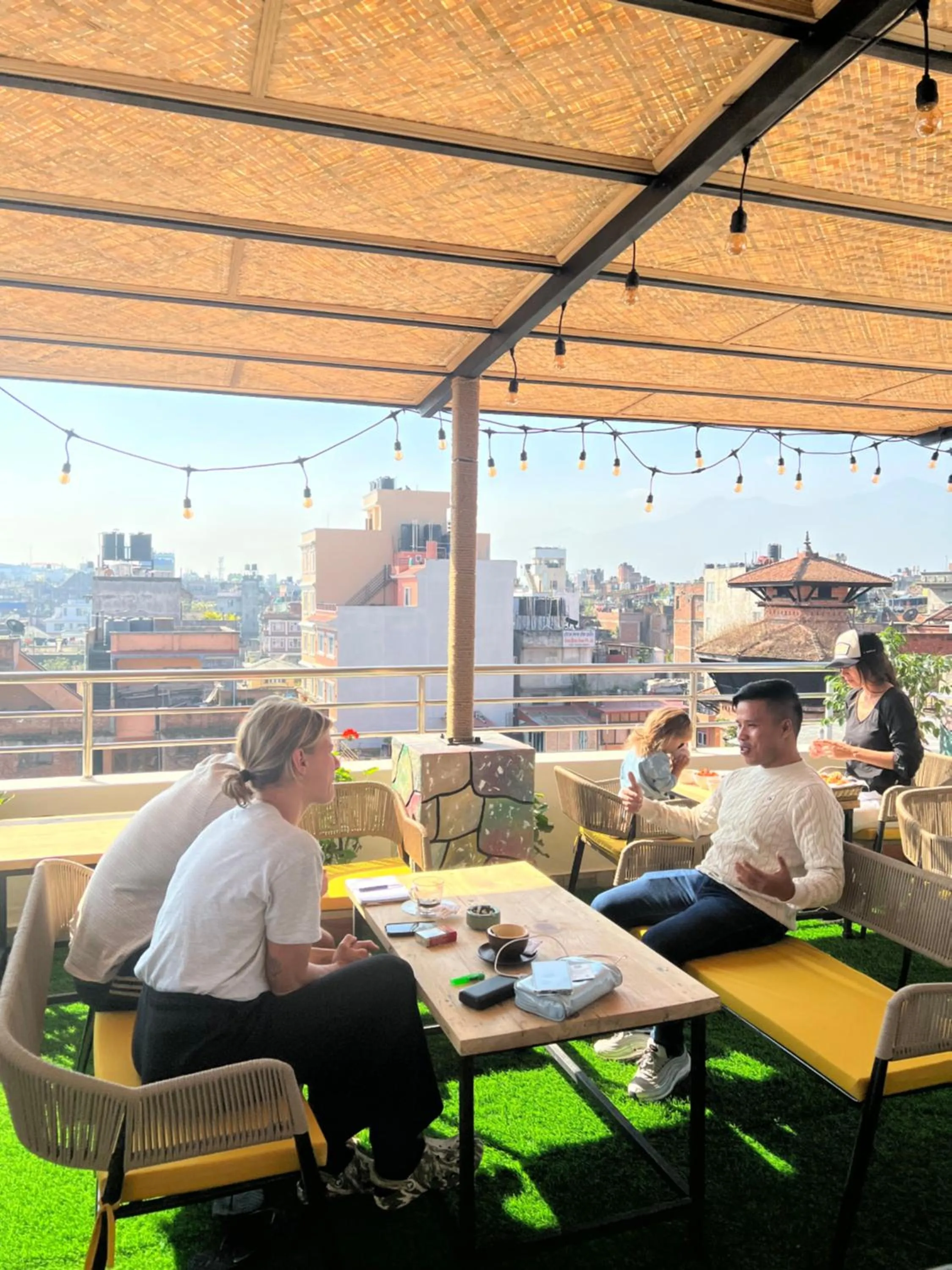 Restaurant/places to eat in Kasthamandap Boutique Hotel