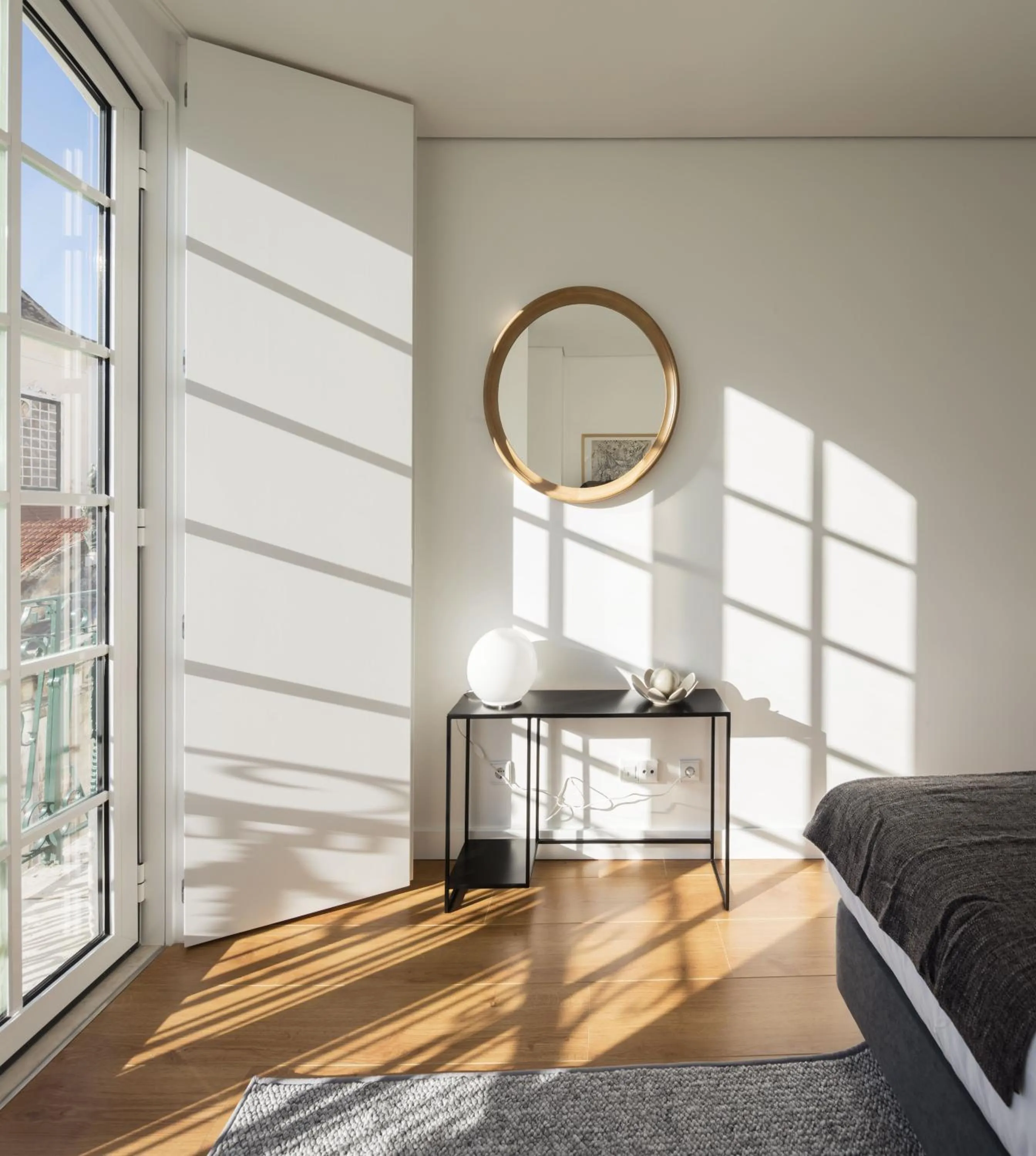Bedroom, Bed in Lisbon Serviced Apartments - Baixa Castelo