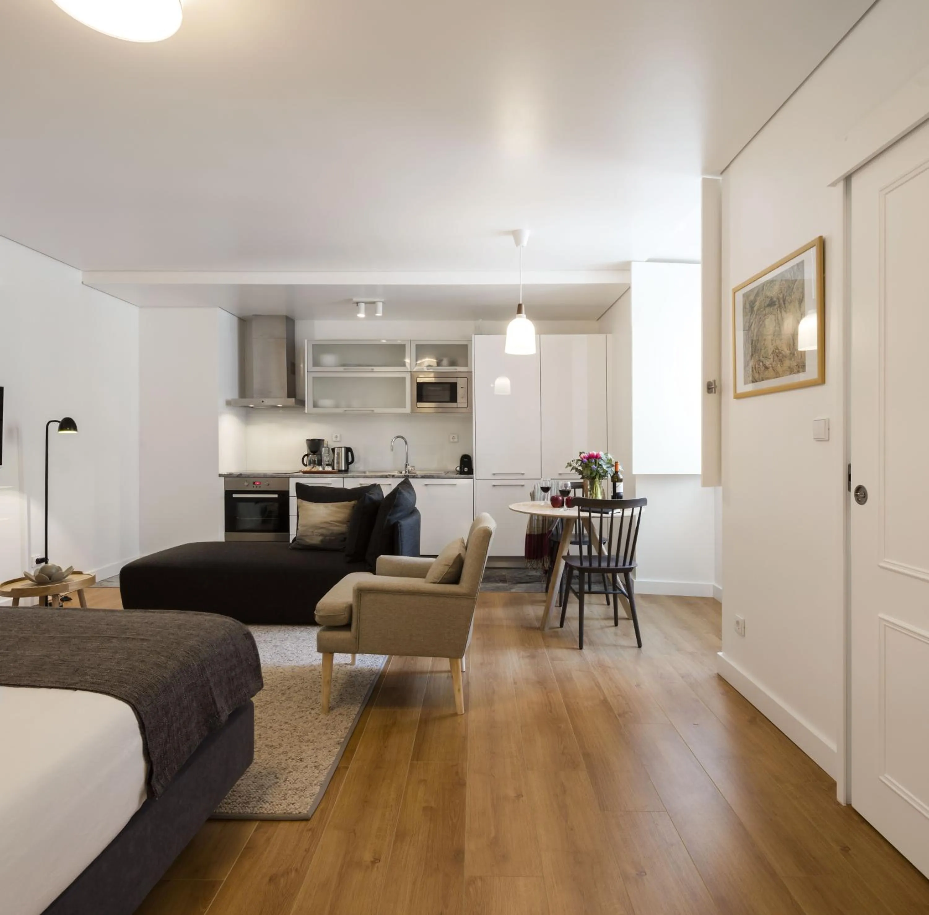 Photo of the whole room in Lisbon Serviced Apartments - Baixa Castelo
