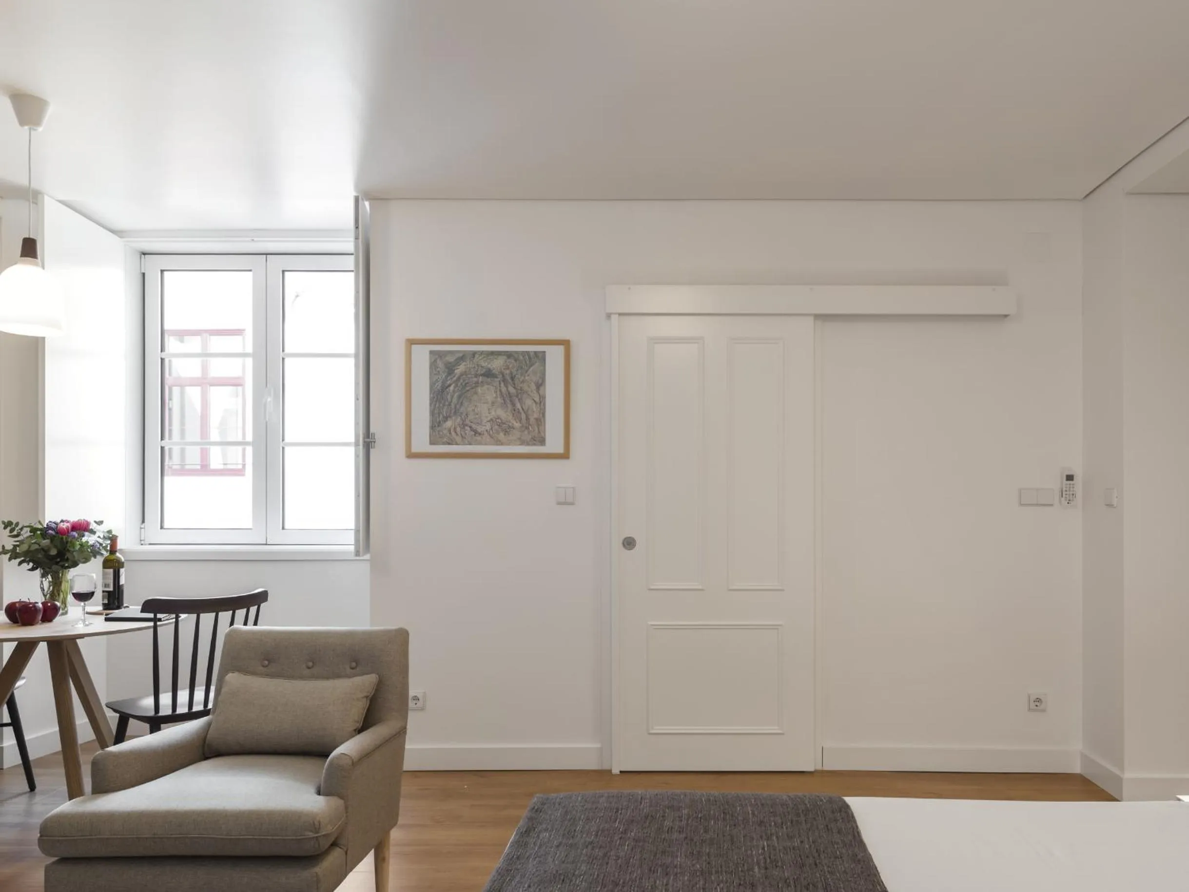 Bedroom in LSA Baixa Castelo by Numa