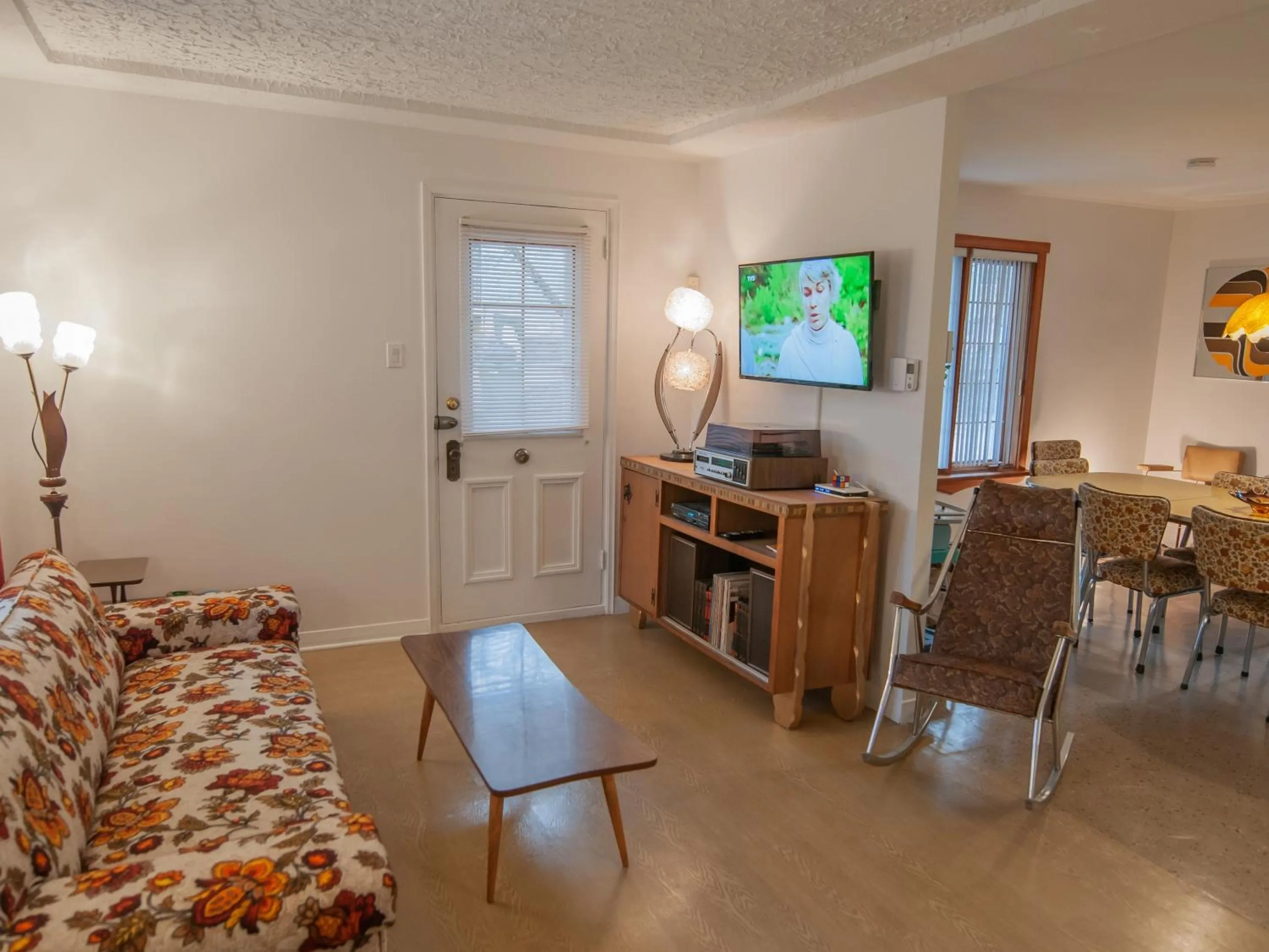 Living room in La Maison Gagnon