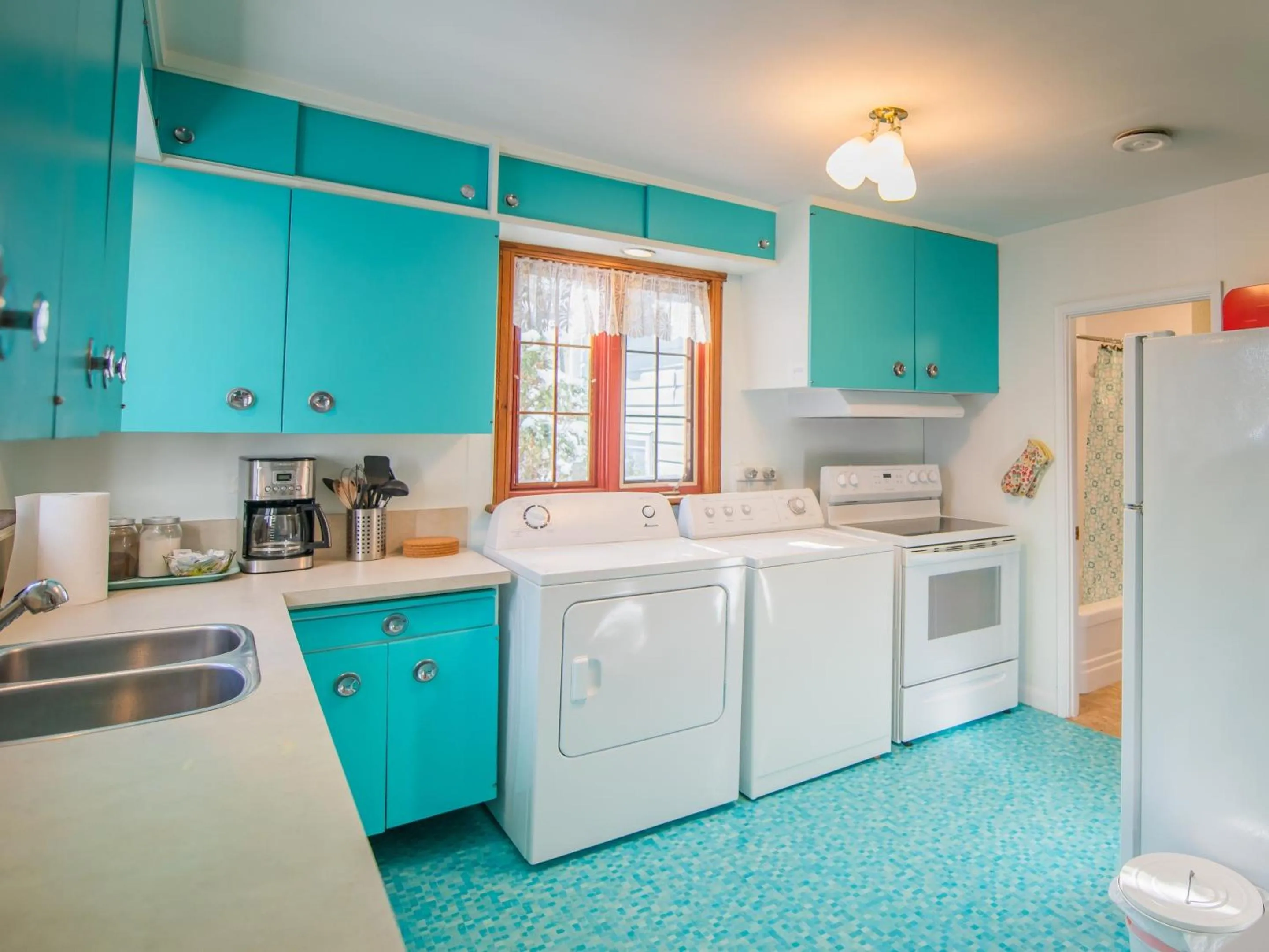 Kitchen or kitchenette in La Maison Gagnon