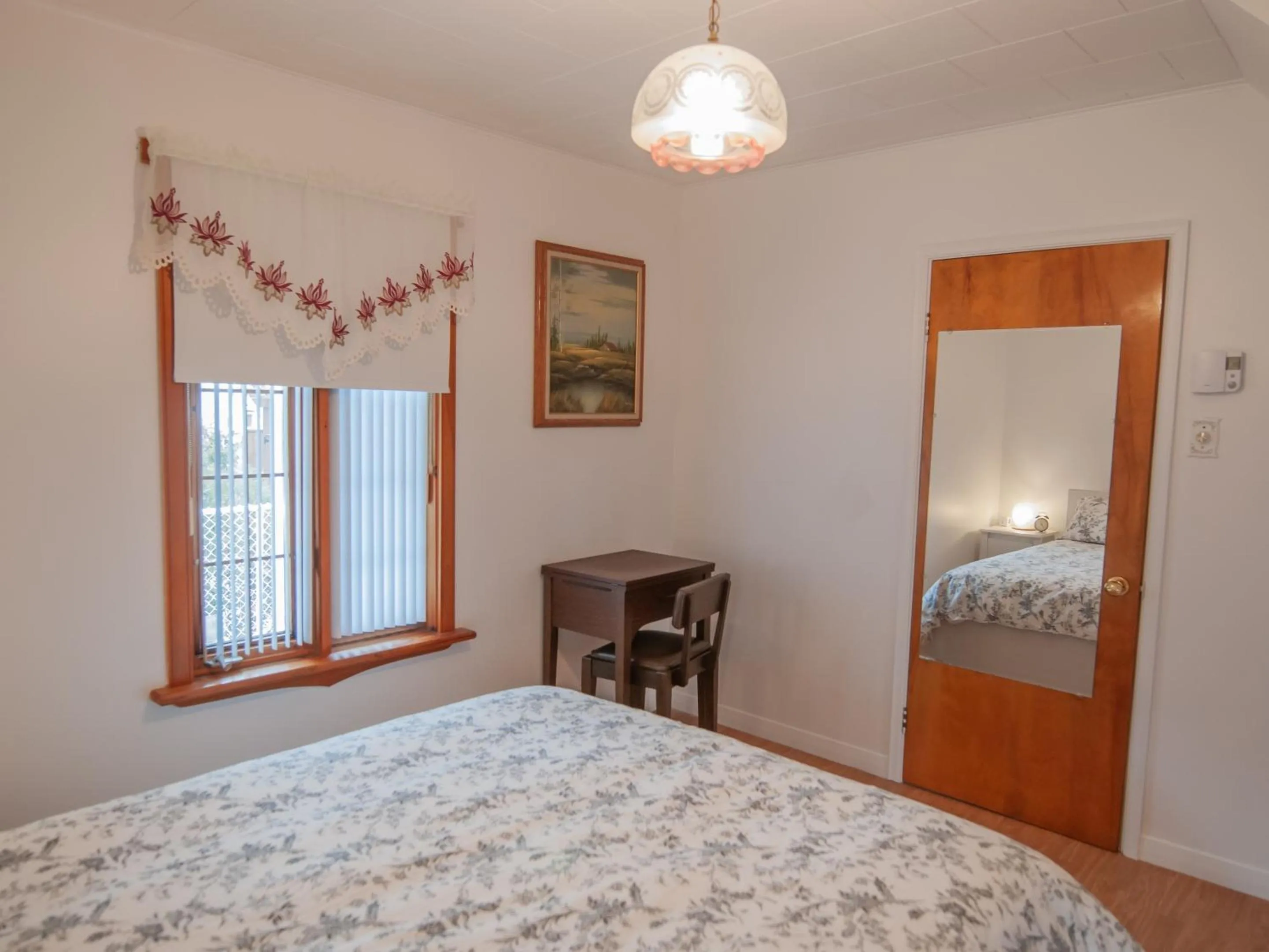 Bedroom, Bed in La Maison Gagnon