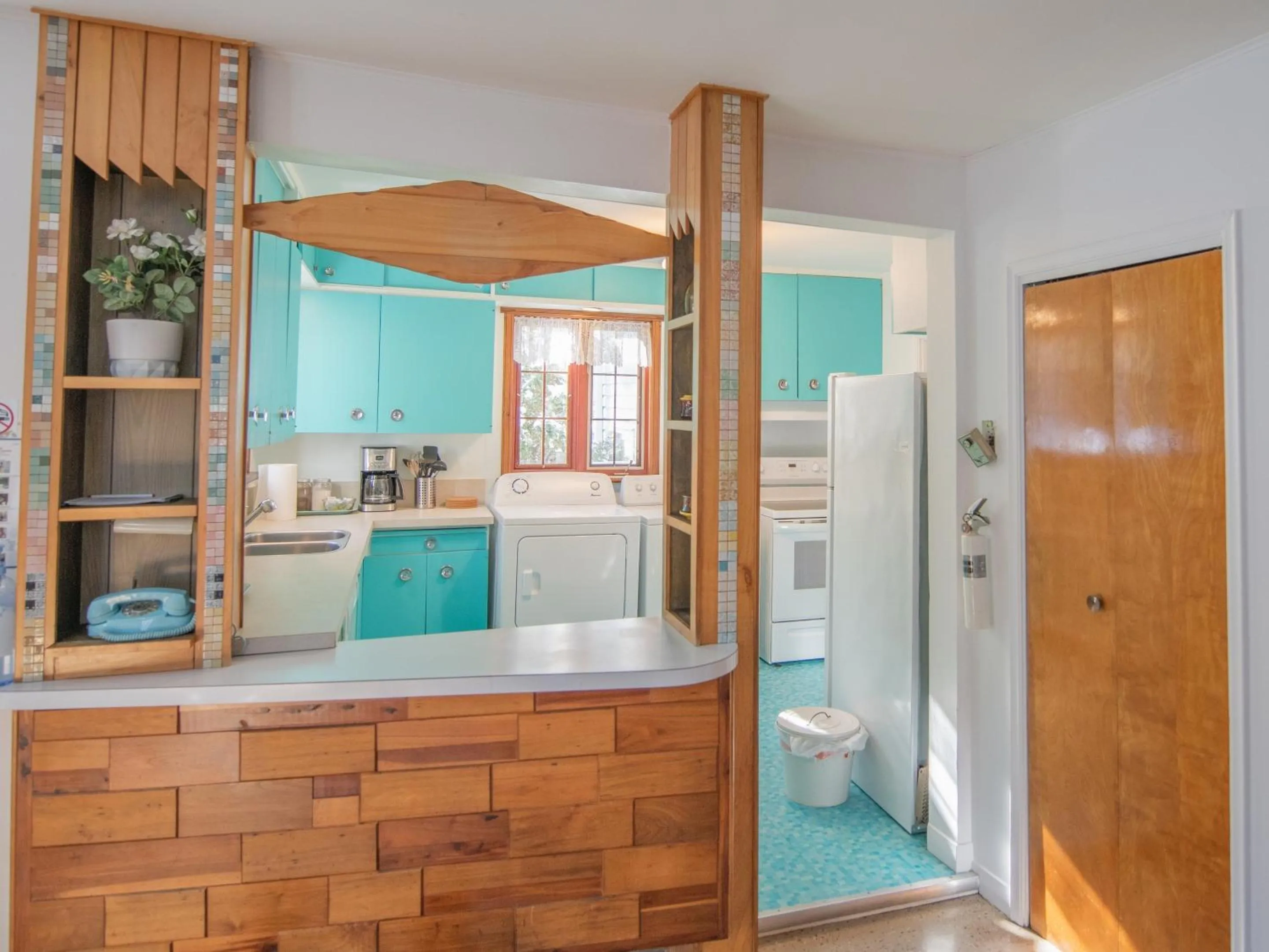 Kitchen or kitchenette in La Maison Gagnon