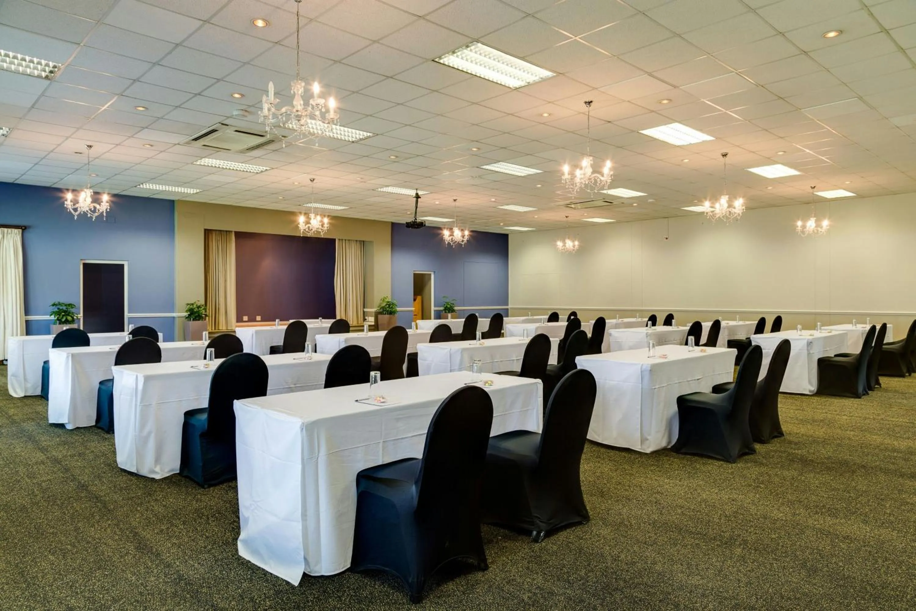 Meeting/conference room in Protea Hotel by Marriott George King George