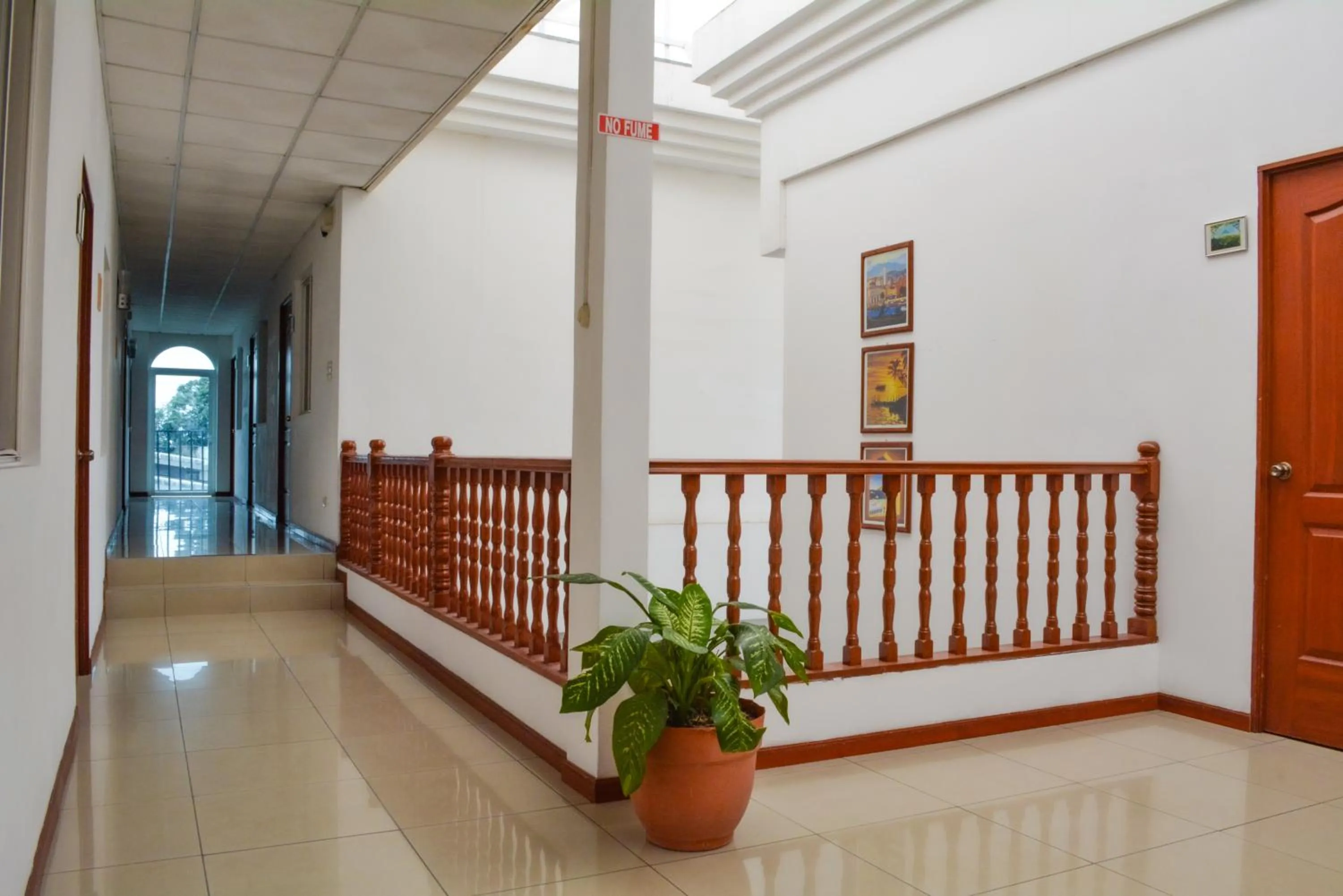 Area and facilities in Hotel Windsor Plaza