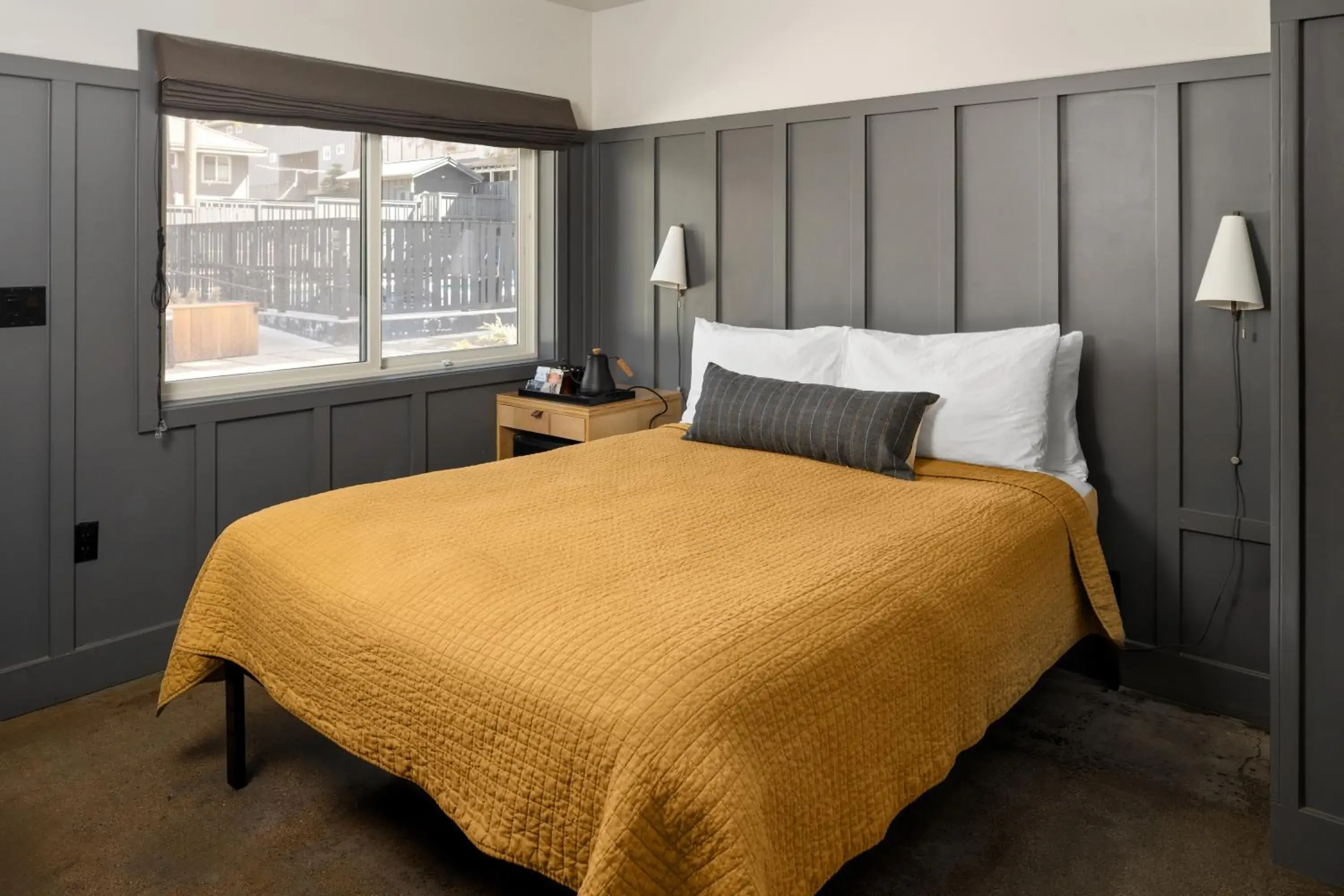 Double Room - Disability Access in The Coachman Hotel Double Room - Disability Access in The Coachman Hotel