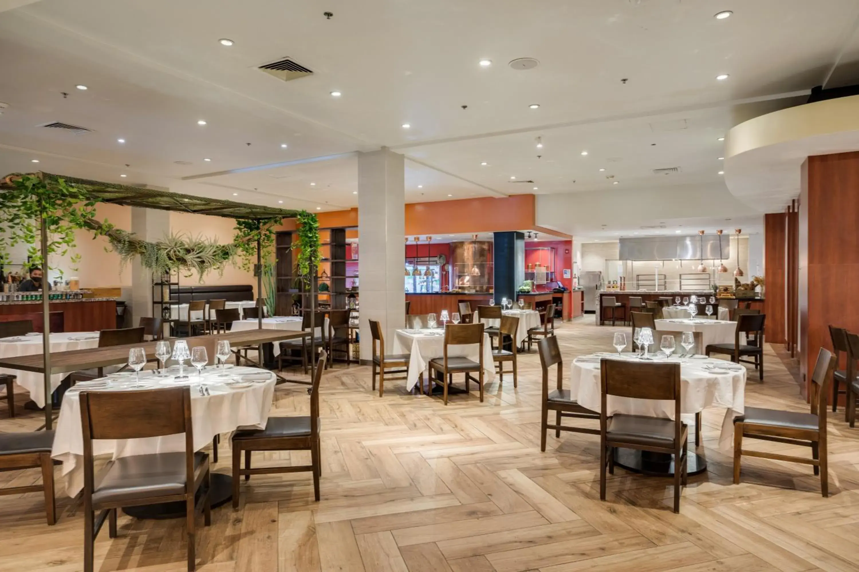 Restaurant/places to eat in Guam Plaza Resort Restaurant/places to eat in Guam Plaza Resort