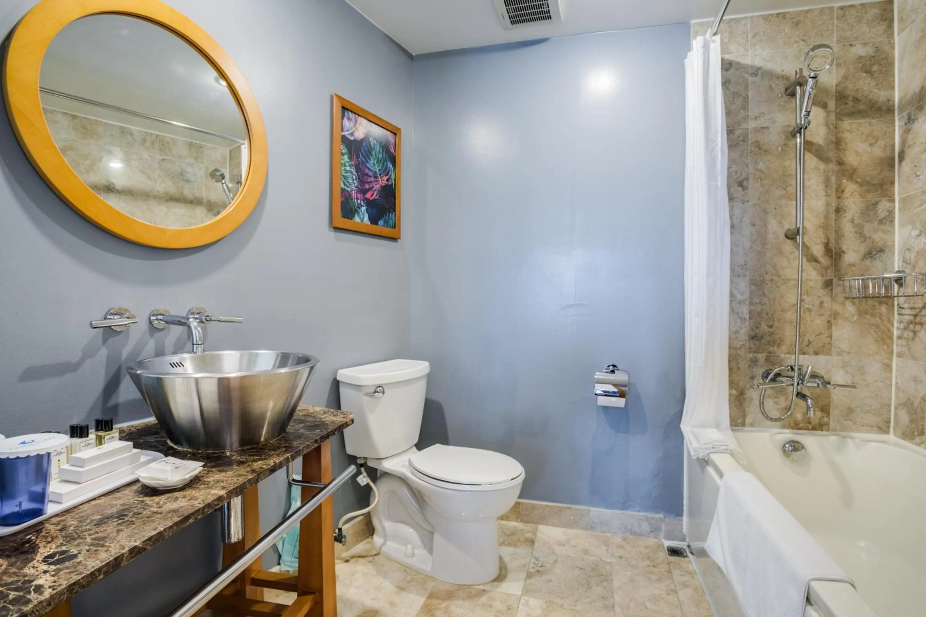 Bathroom in Guam Plaza Resort