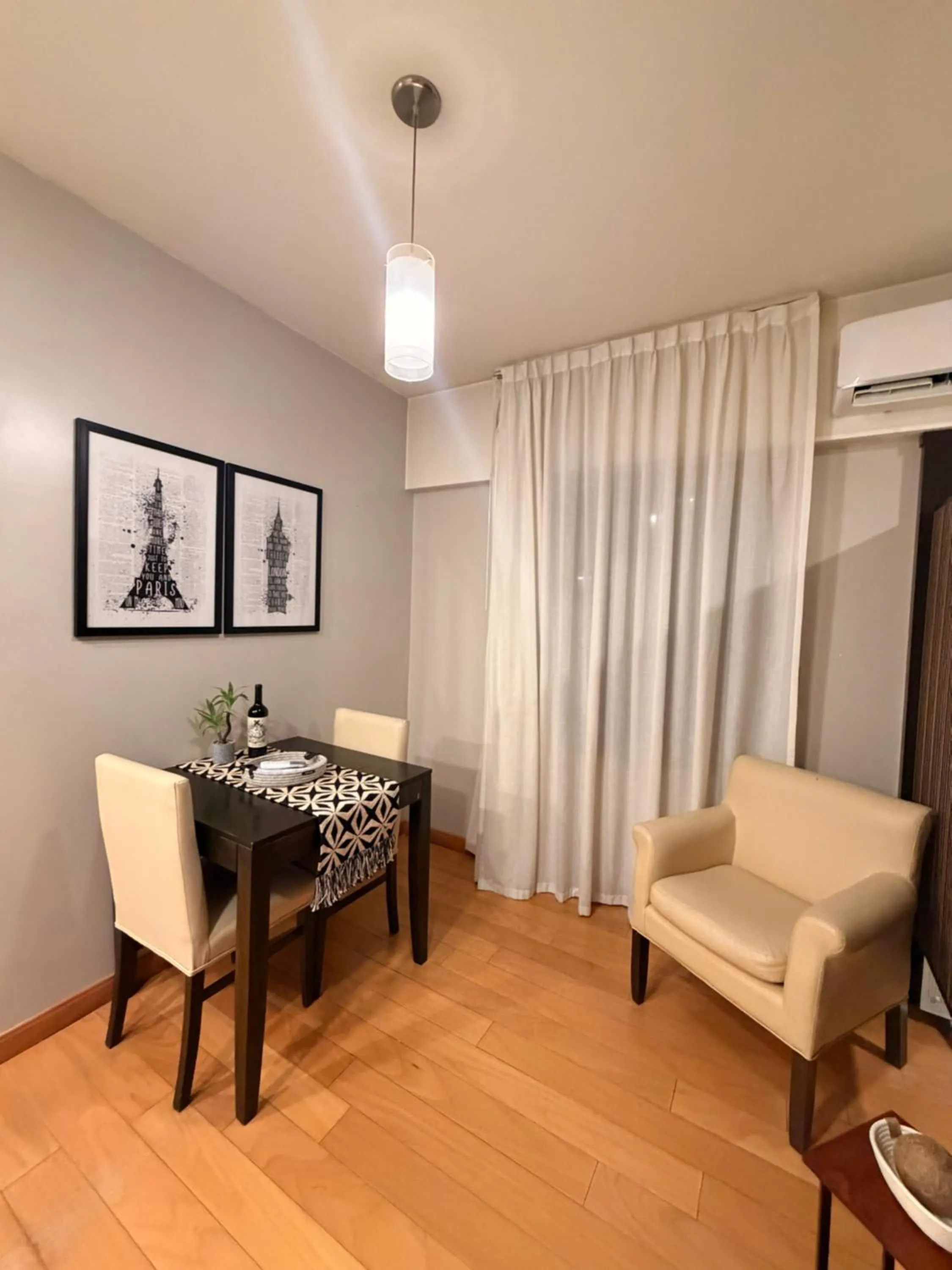 Living room in Del Bono Suites