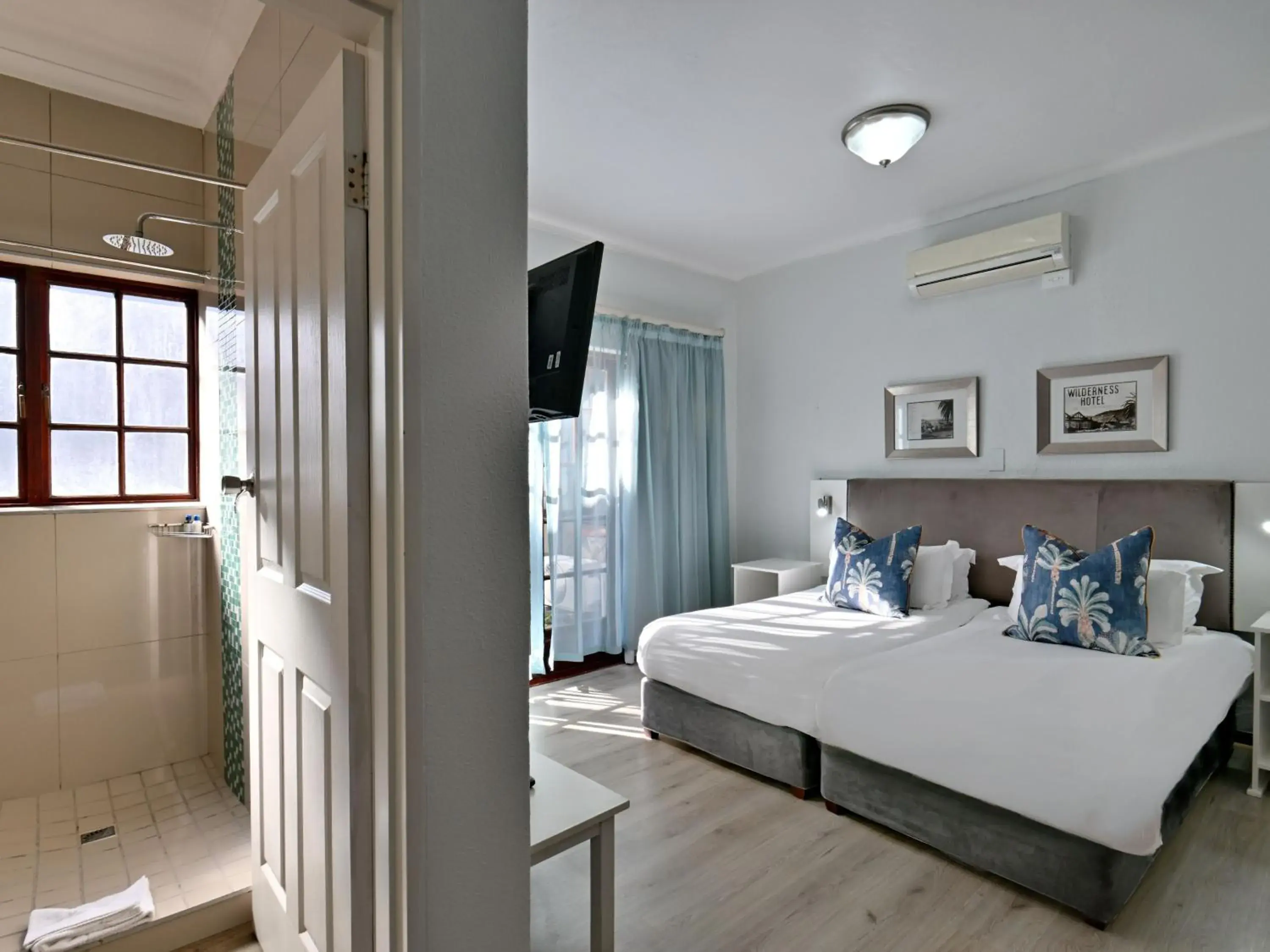 Bed in ANEW Resort Wilderness Garden Route Bed in ANEW Resort Wilderness Garden Route