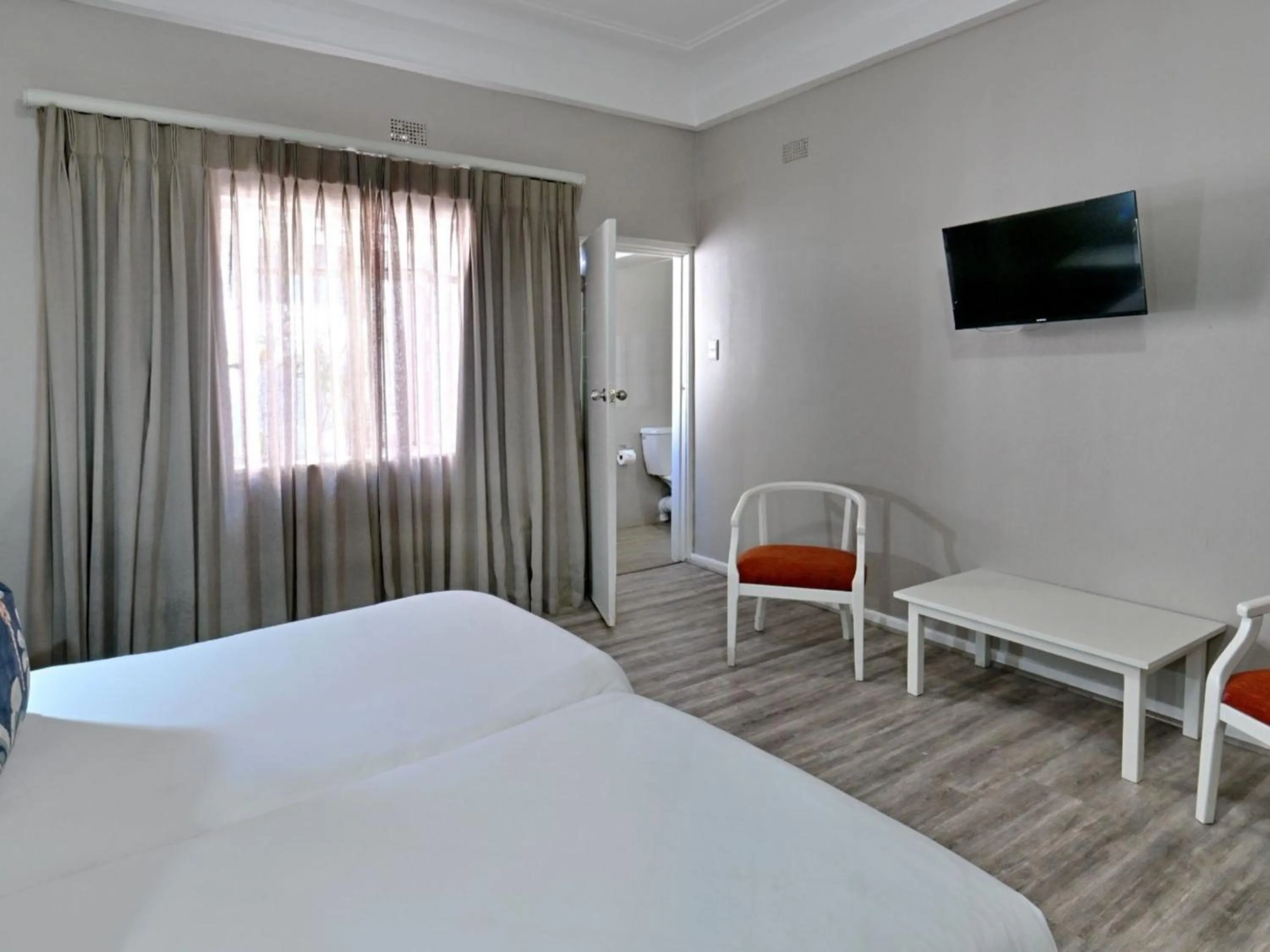 Bed in ANEW Resort Wilderness Garden Route