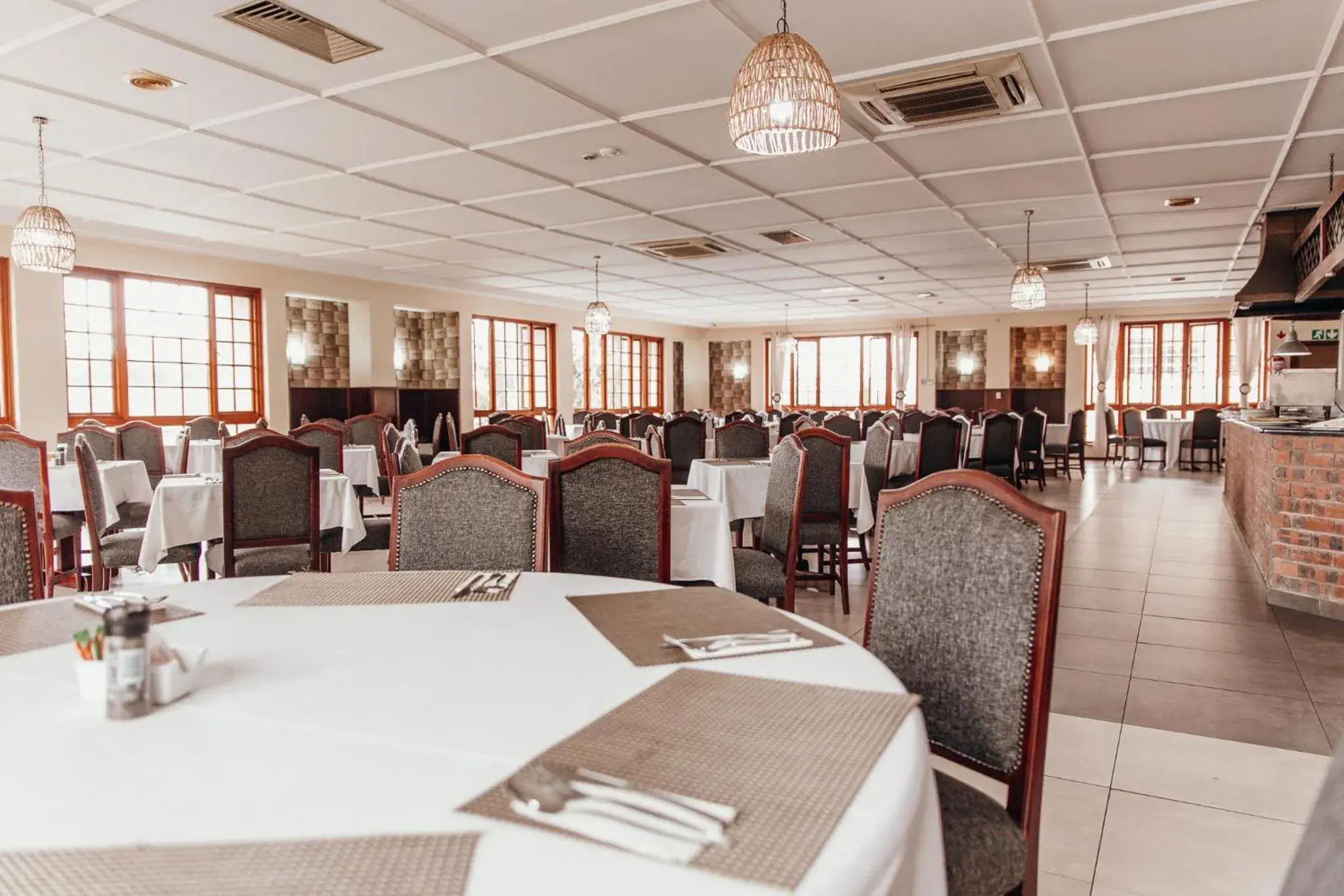 Restaurant/places to eat in The Wilderness Hotel Restaurant/places to eat in The Wilderness Hotel