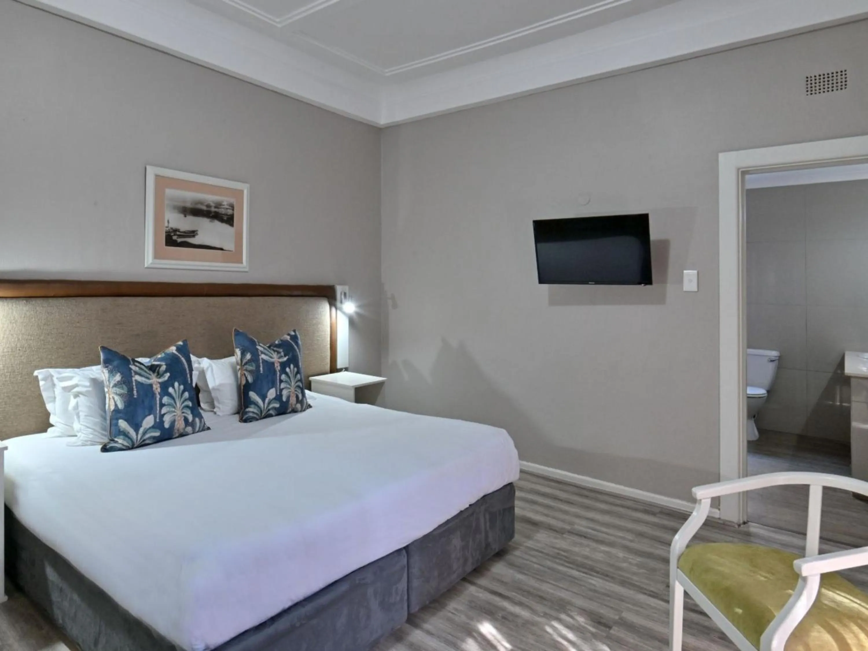 Bed in ANEW Resort Wilderness Garden Route