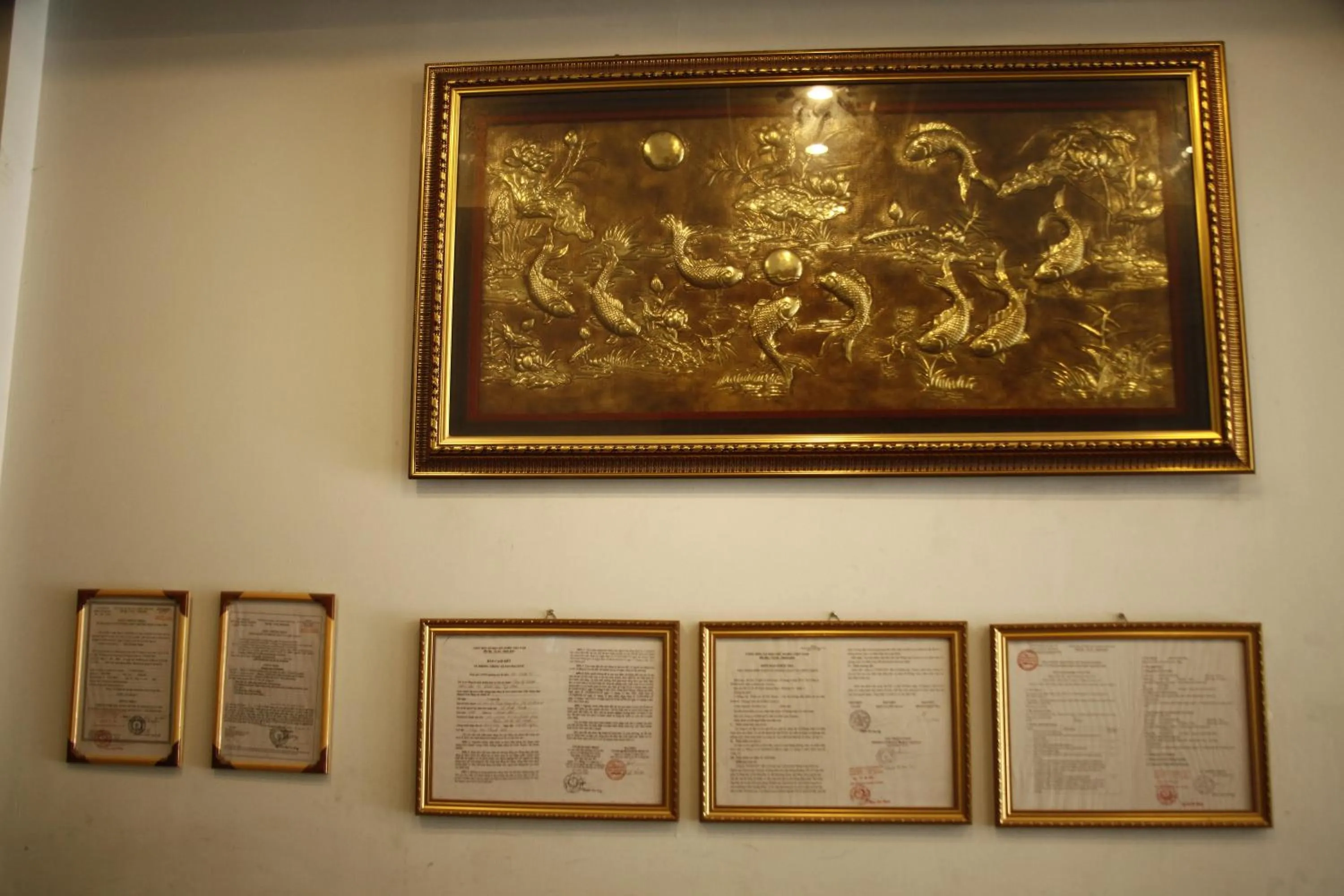 Logo/Certificate/Sign in Truong Giang Hotel