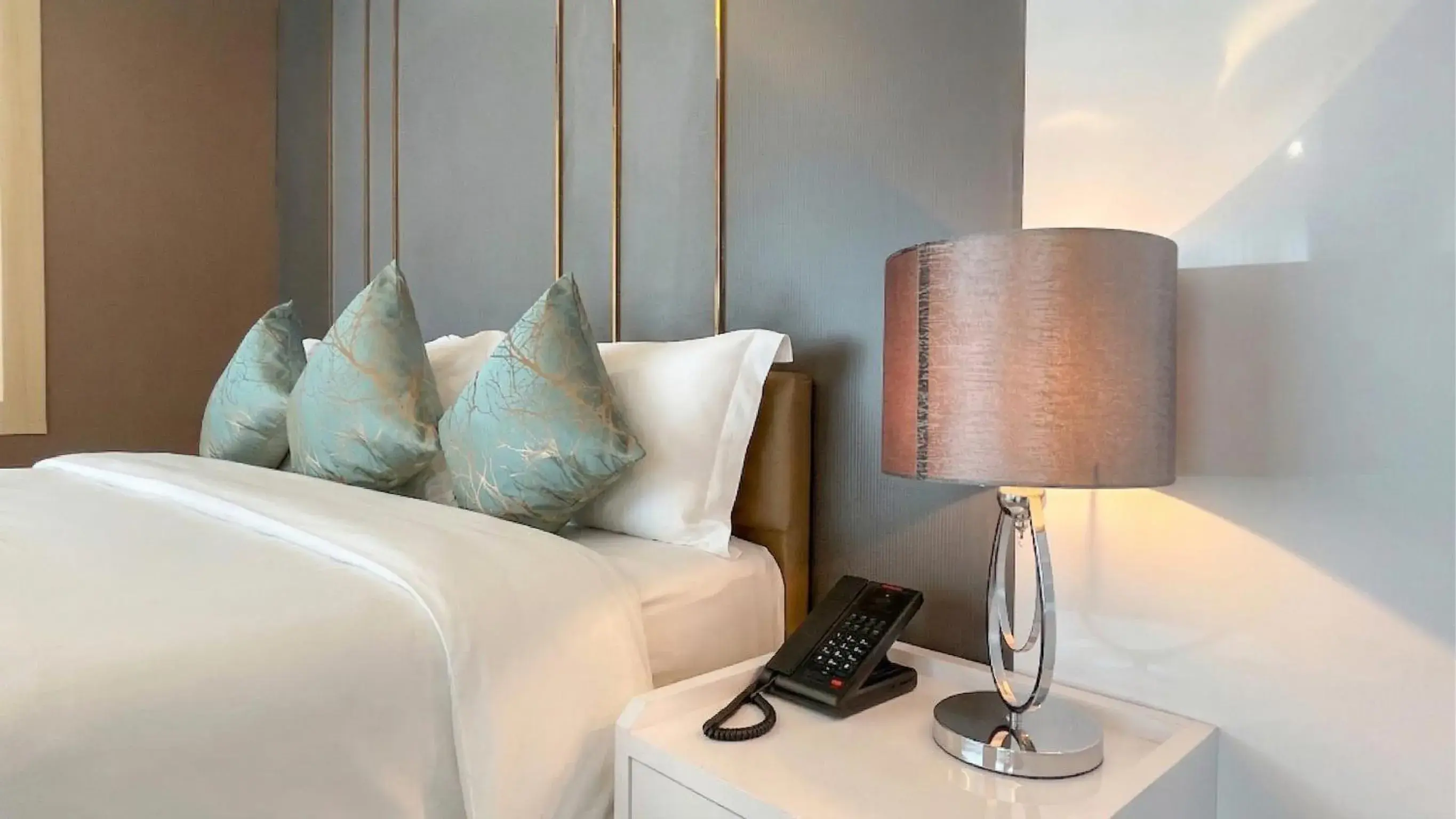 Suite with City View in Enrich Grand Hotel Suite with City View in Enrich Grand Hotel