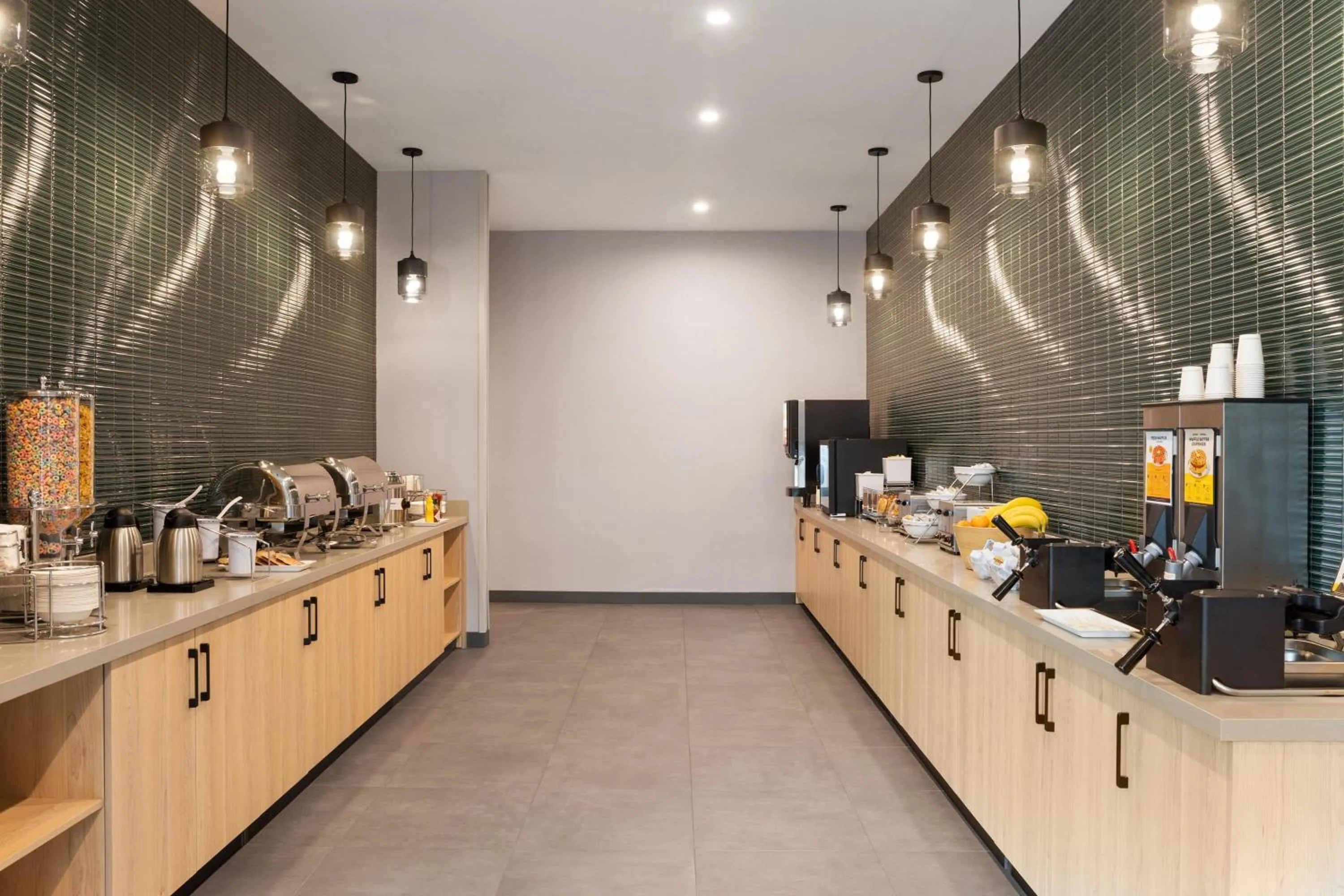 Breakfast in Hawthorn Extended Stay by Wyndham Leavenworth