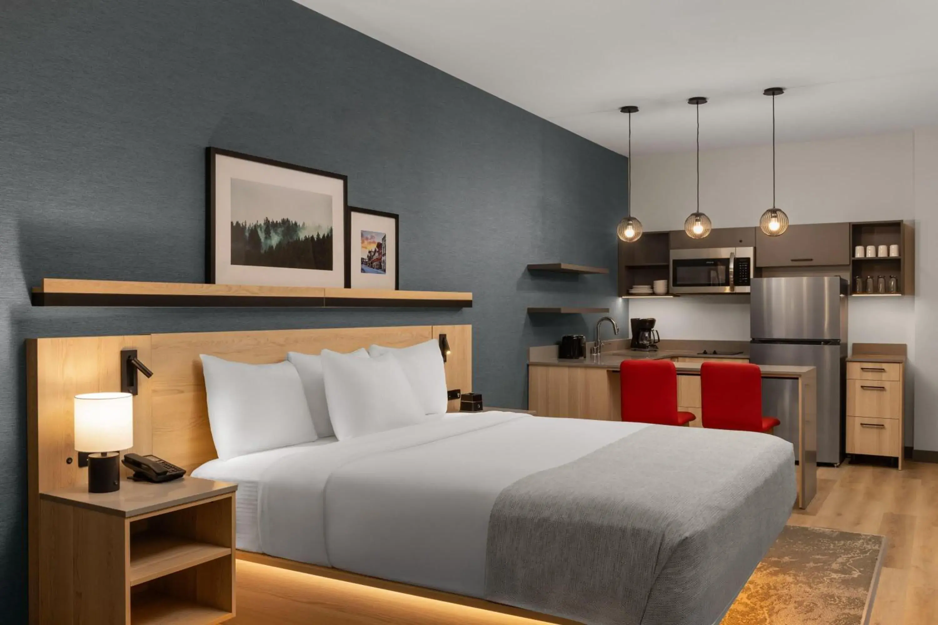 King Room - Hearing Accessible/Non-Smoking in Hawthorn Extended Stay by Wyndham Leavenworth King Room - Hearing Accessible/Non-Smoking in Hawthorn Extended Stay by Wyndham Leavenworth