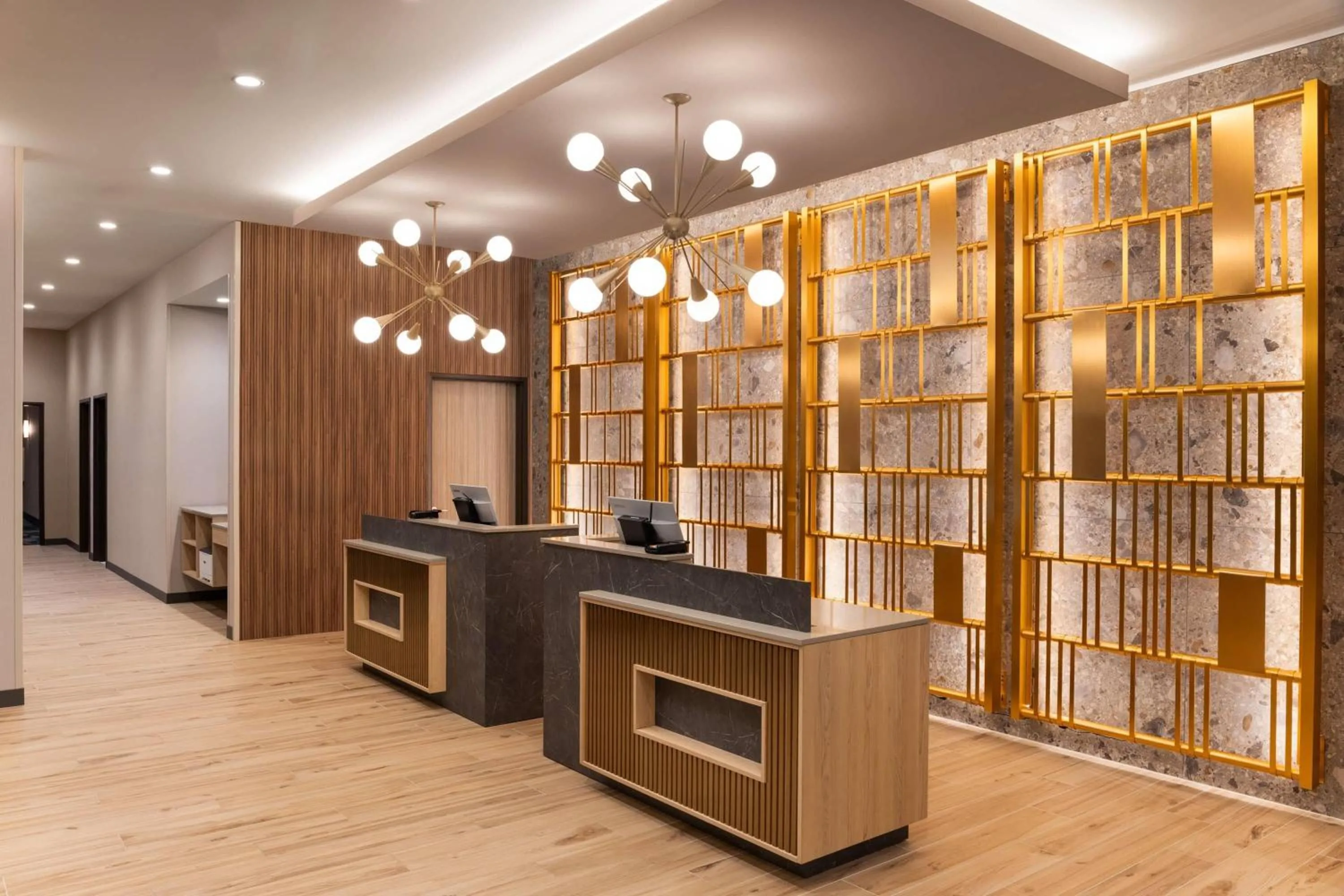 Lobby or reception in Hawthorn Extended Stay by Wyndham Leavenworth