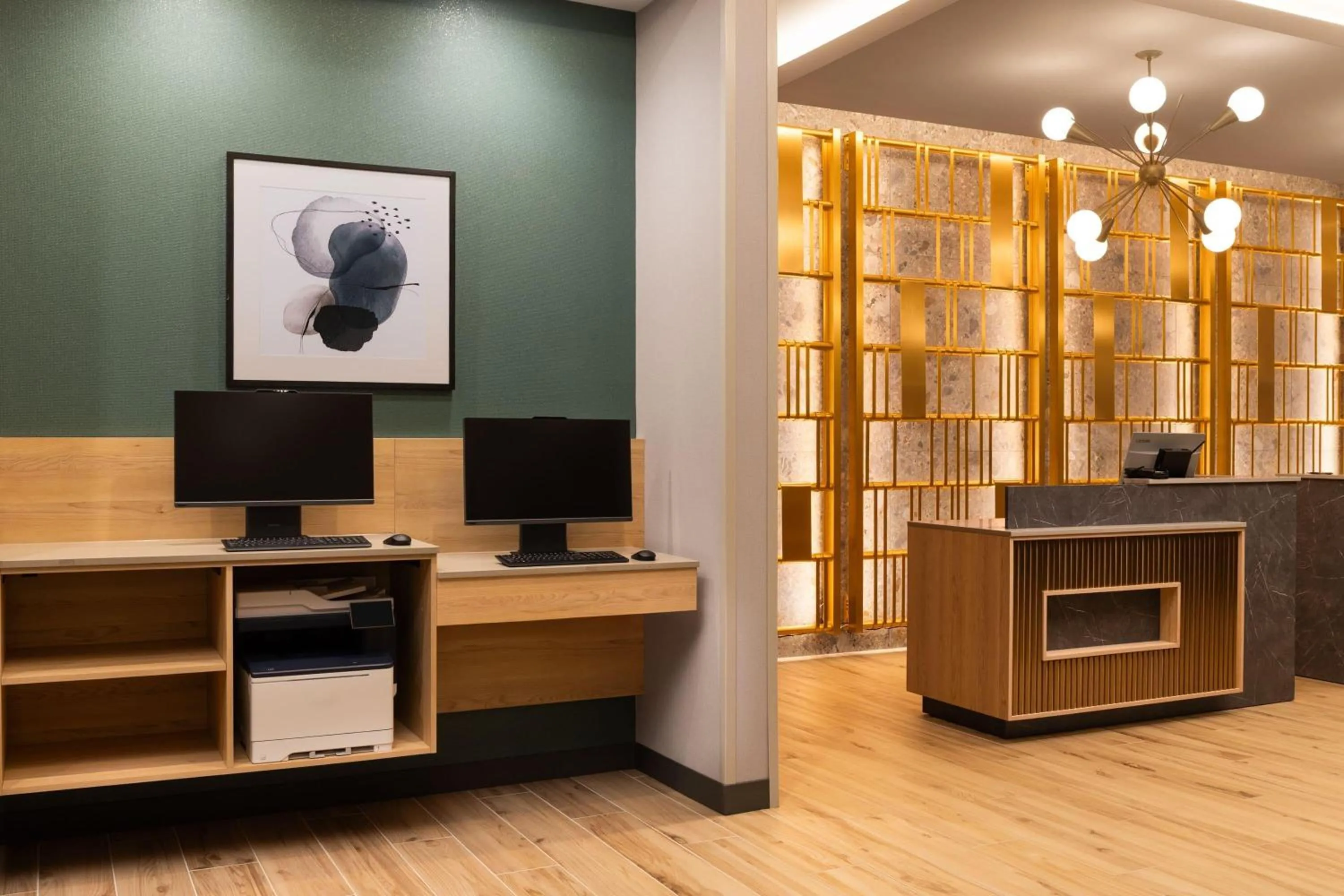Business facilities in Hawthorn Extended Stay by Wyndham Leavenworth