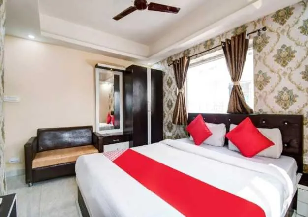 Bedroom, Bed in Hotel O by OYO Paradise Guest House