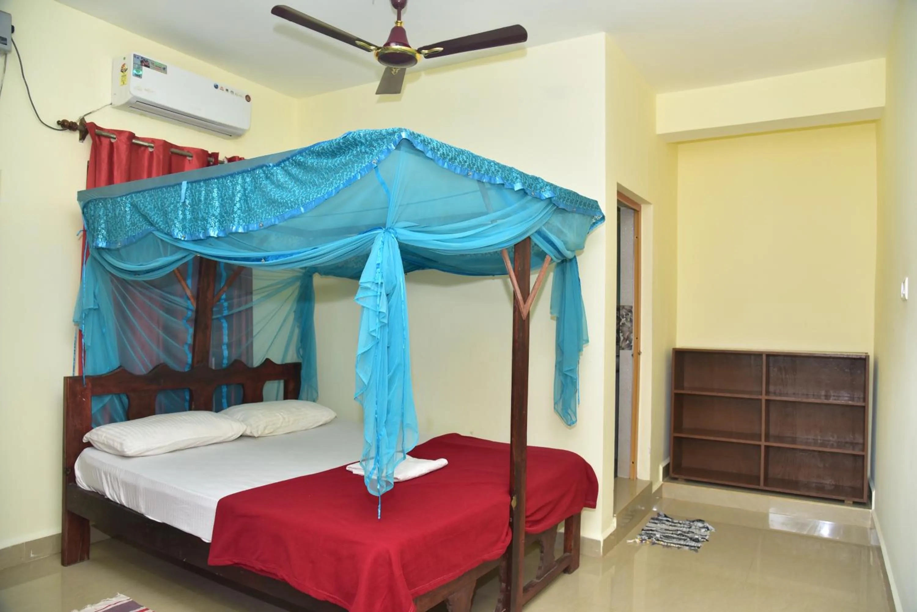 Photo of the whole room, Bed in Jardim a Mar