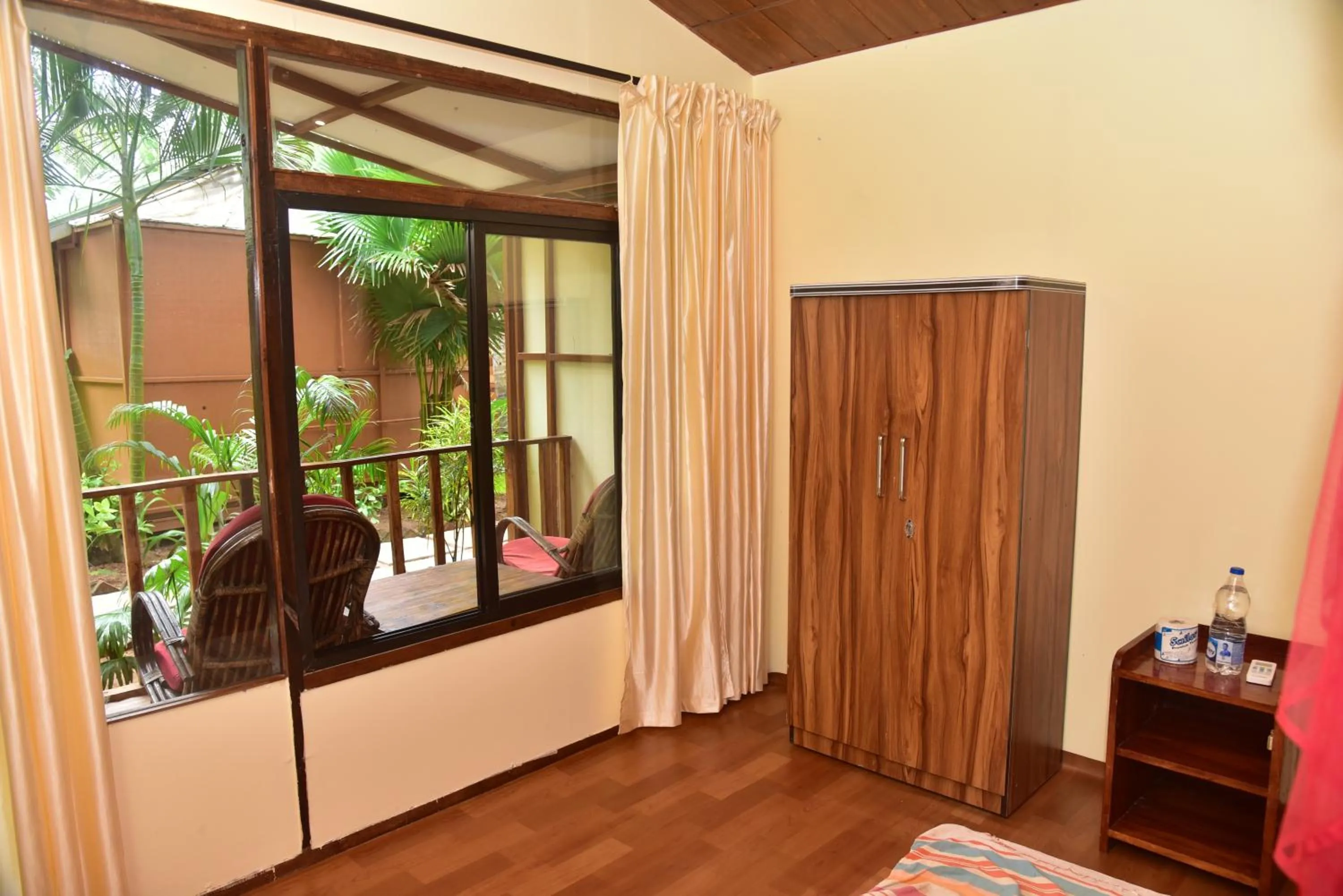 Photo of the whole room in Jardim a Mar