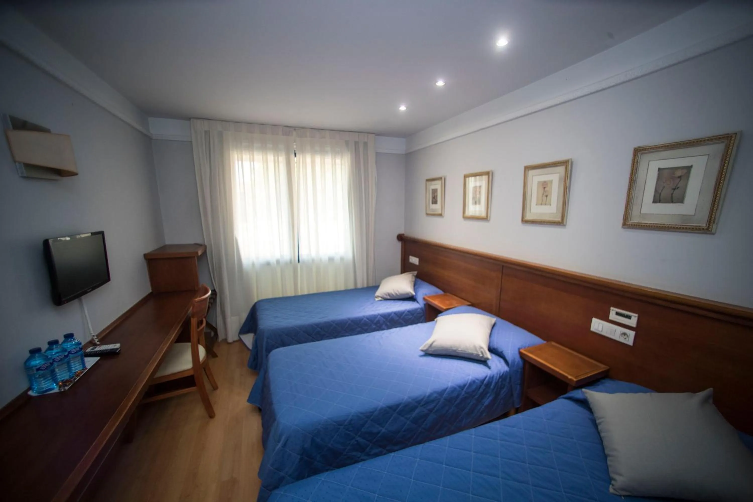 Photo of the whole room, Bed in Hotel Alba