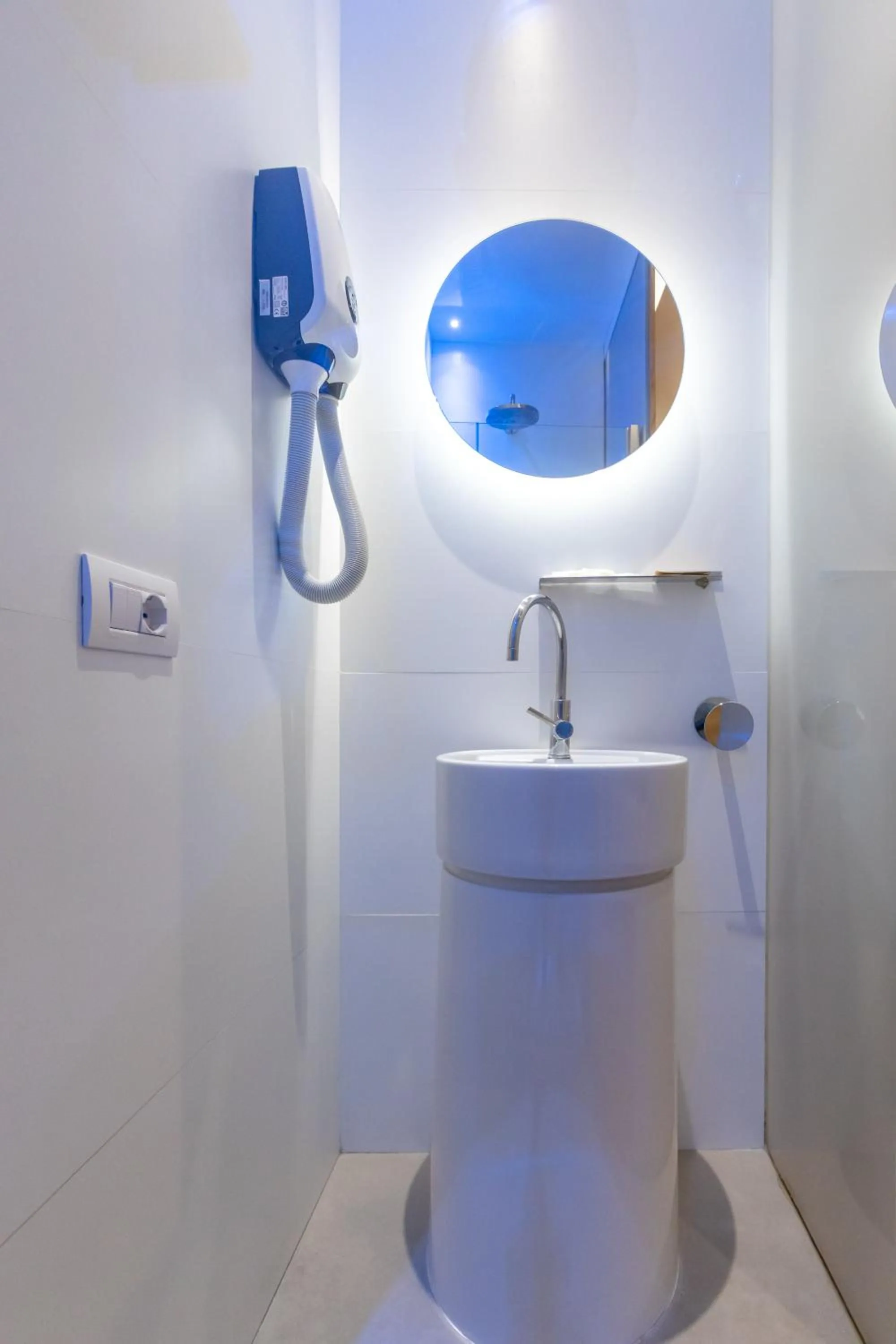 Bathroom in Trevi Elite Rome