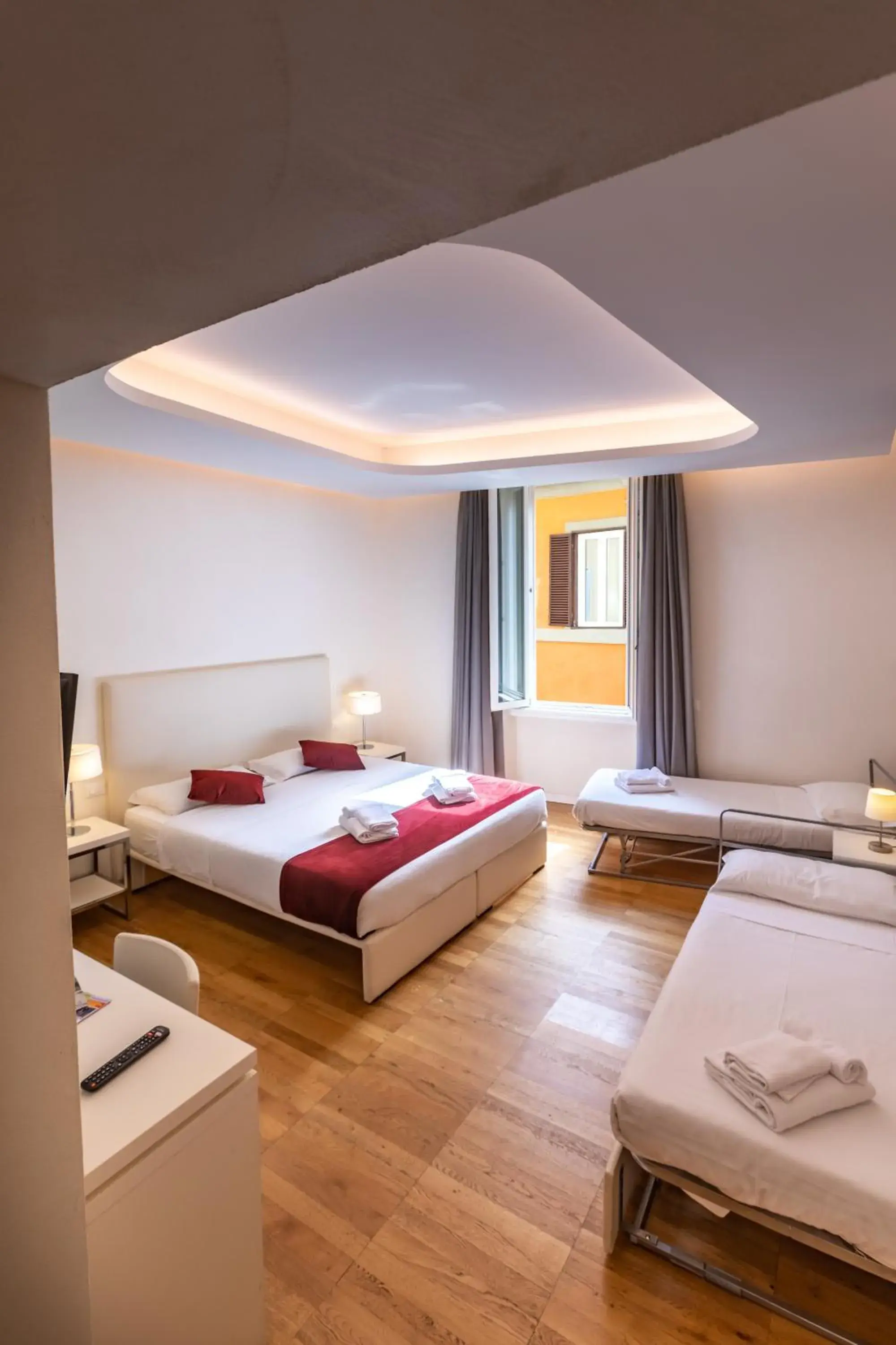 Comfort Quadruple Room in Trevi Elite Rome Comfort Quadruple Room in Trevi Elite Rome