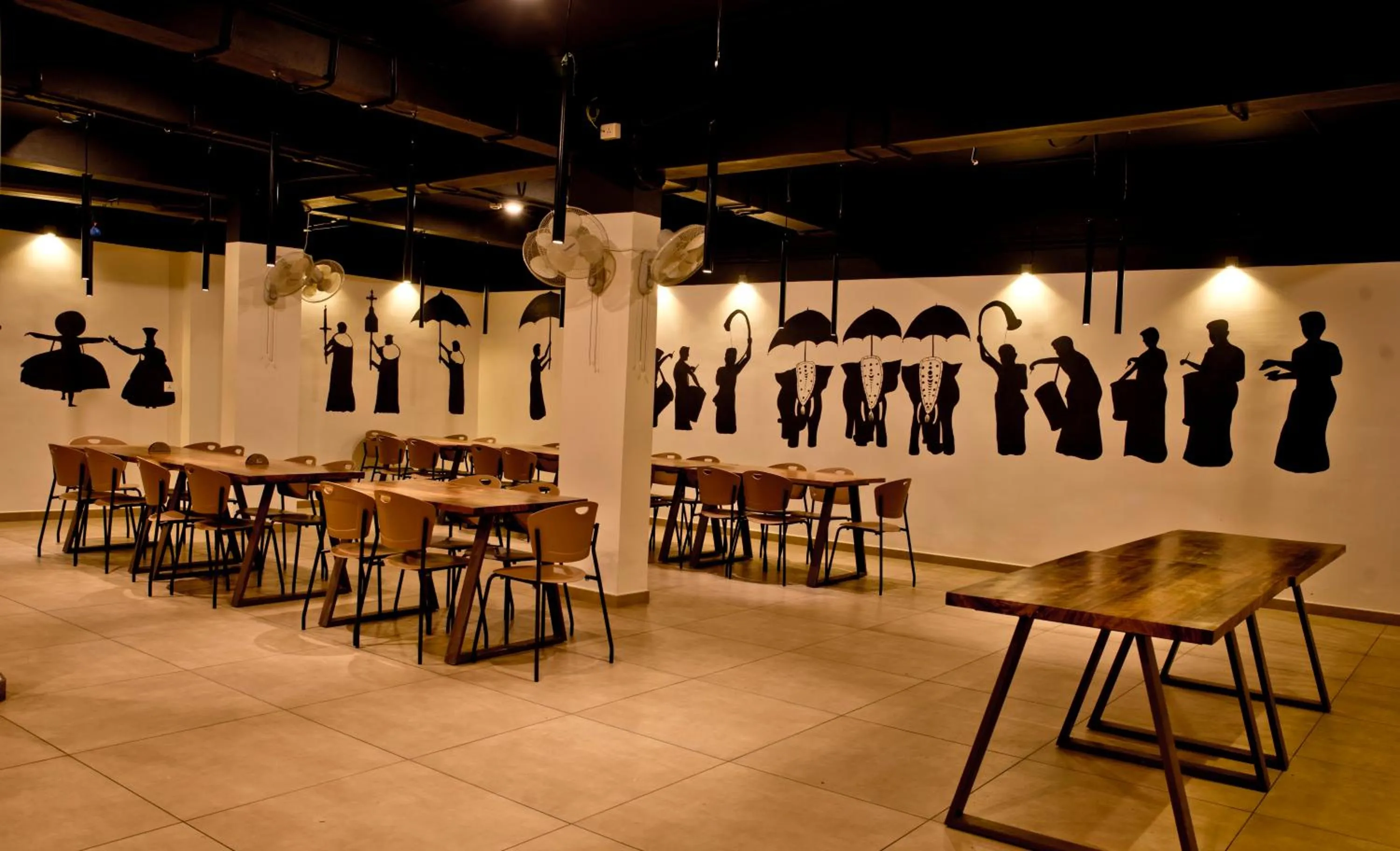 Restaurant/places to eat in Wild Saga