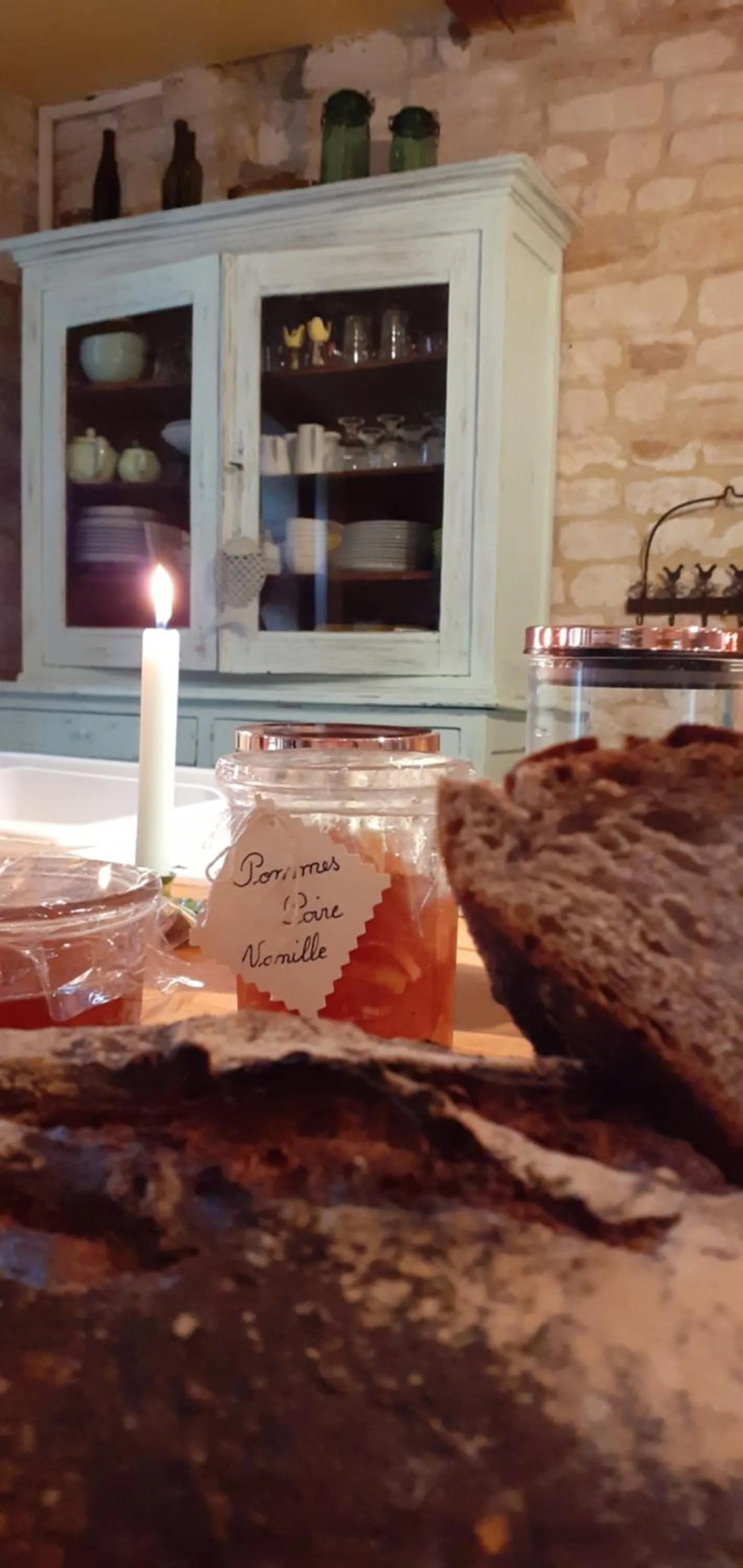 Breakfast in La Malposte