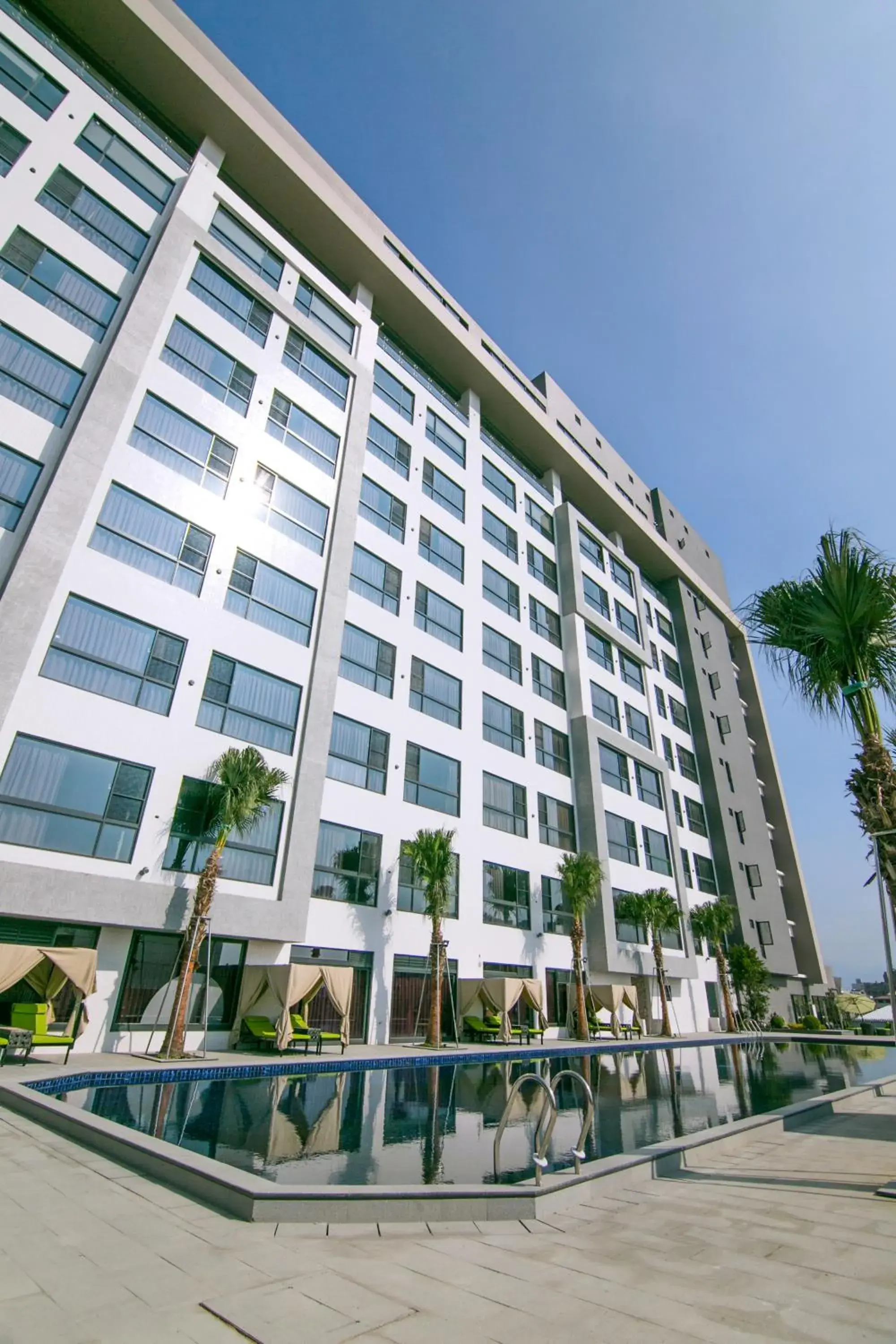 Swimming pool in Sun Hao International Hotel Swimming pool in Sun Hao International Hotel