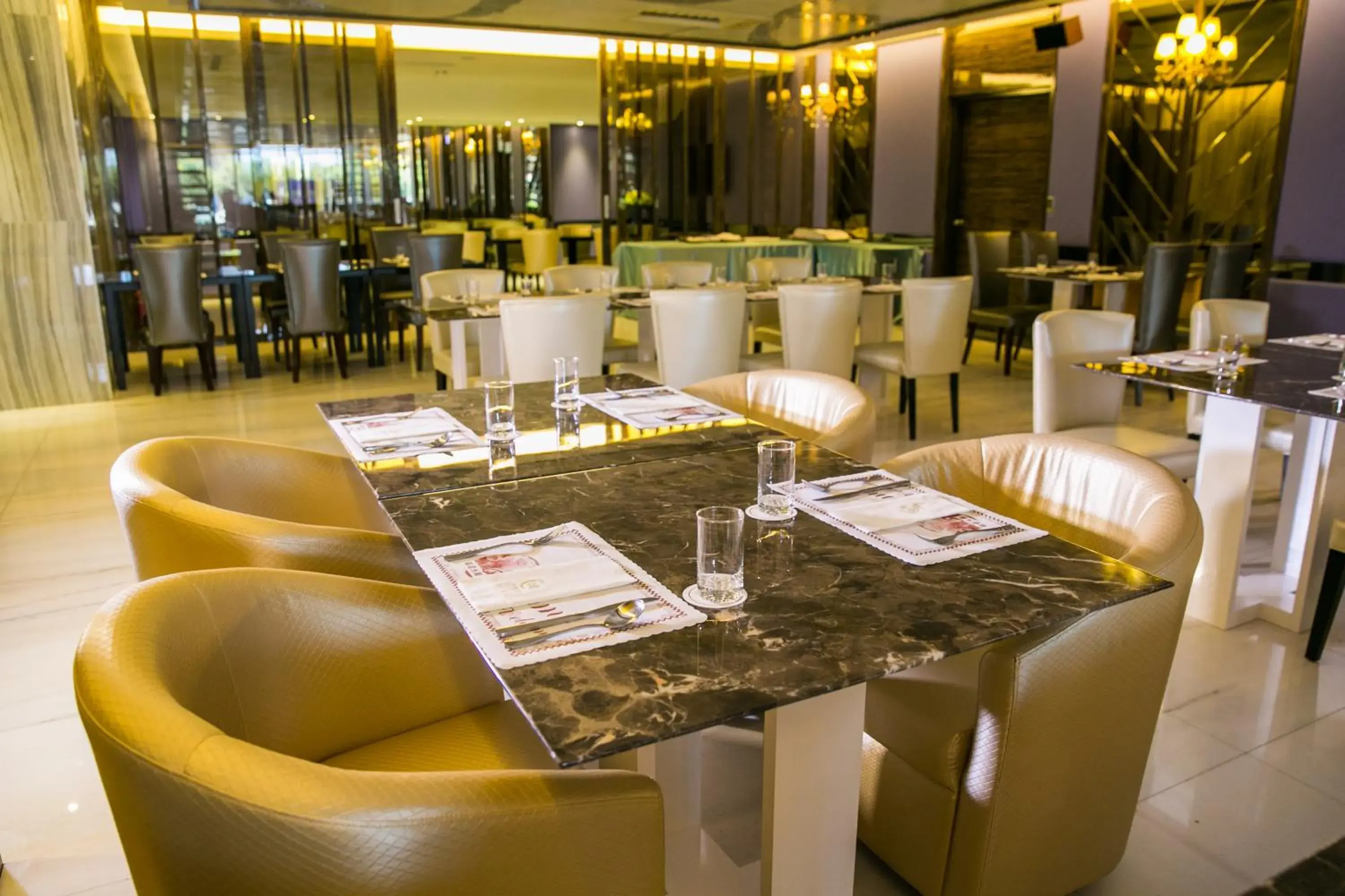 Restaurant/places to eat in Sun Hao International Hotel Restaurant/places to eat in Sun Hao International Hotel