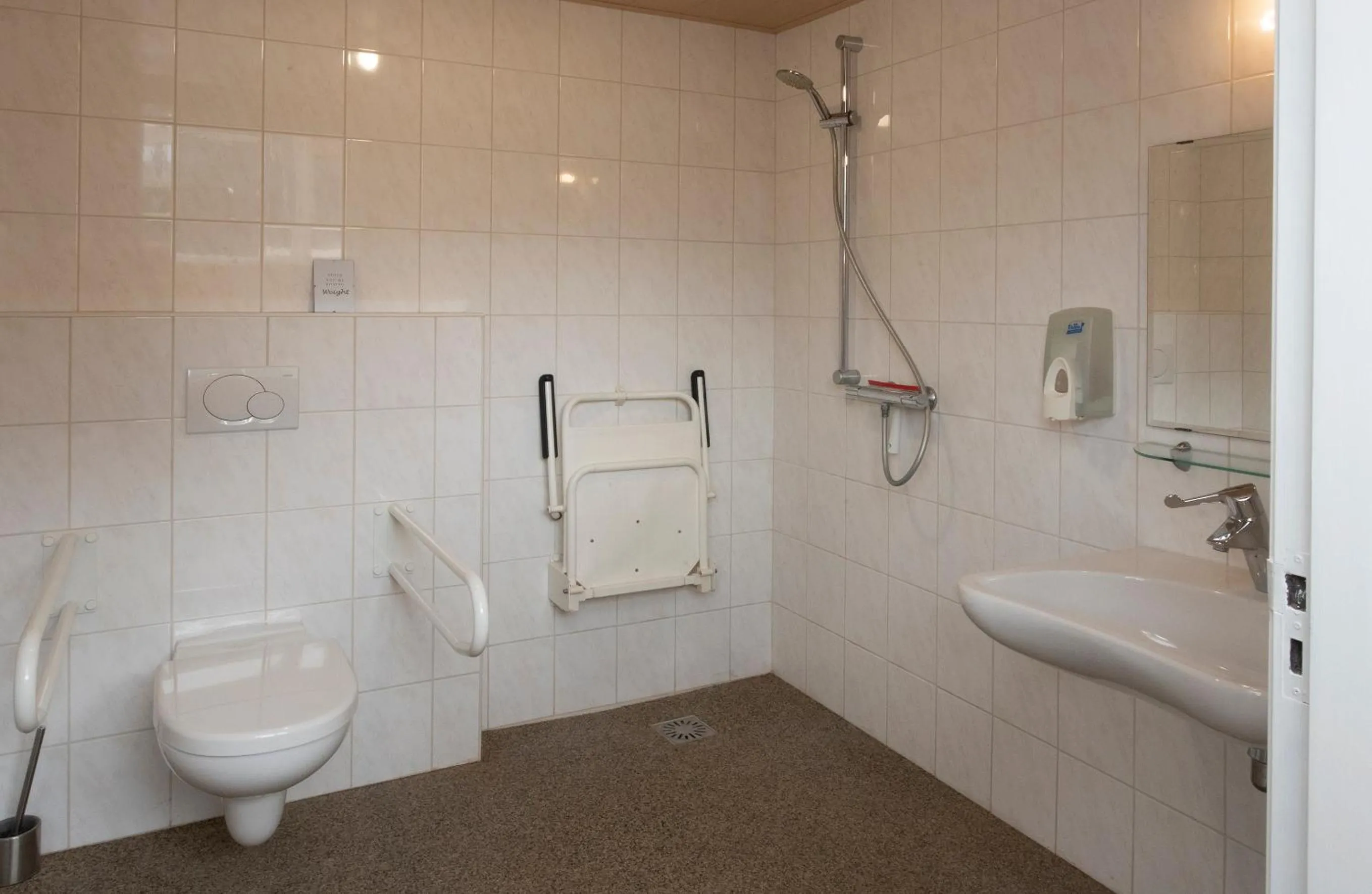 Shower in Boertel Lamperse Hei