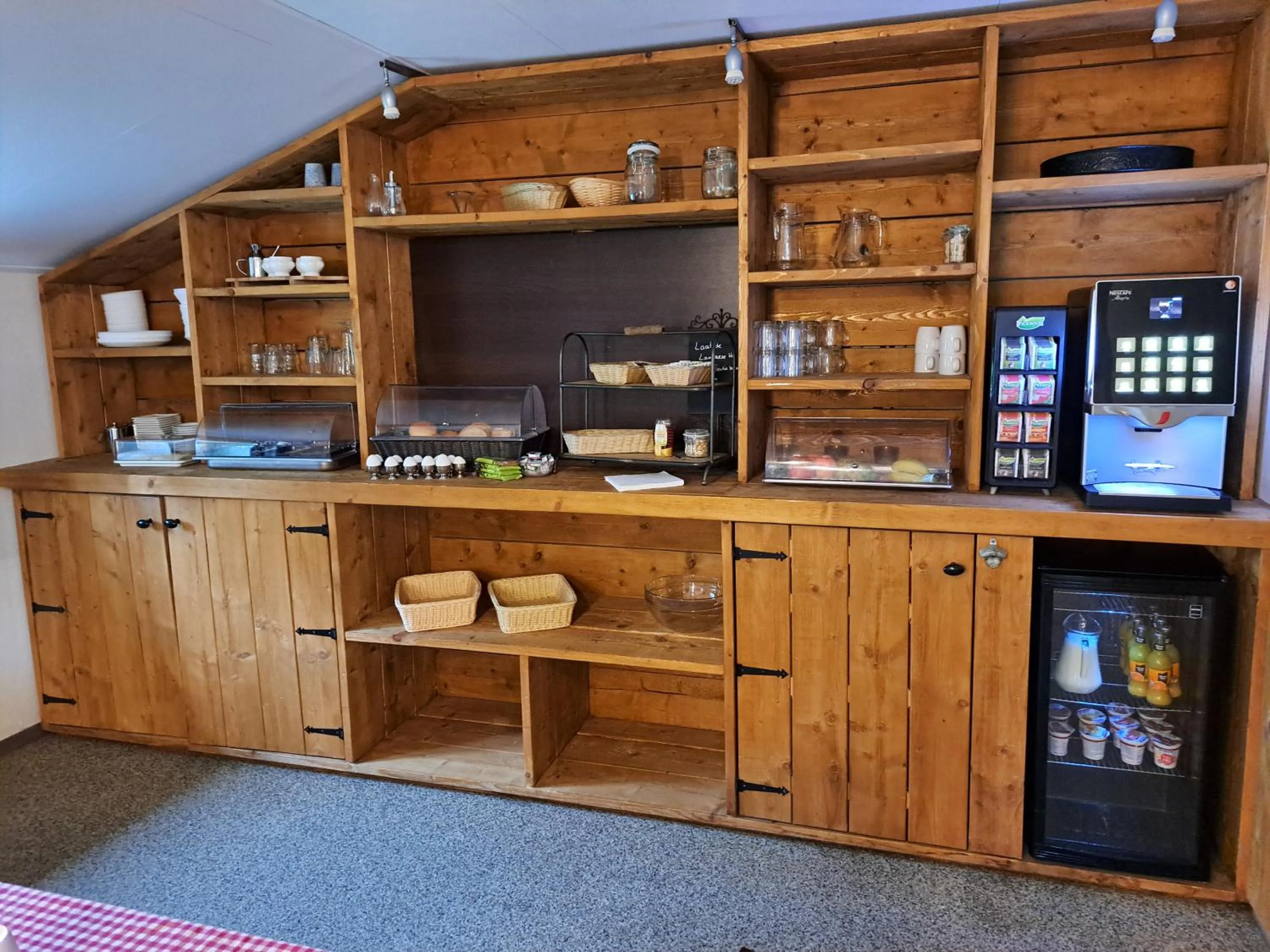 Buffet breakfast in Boertel Lamperse Hei