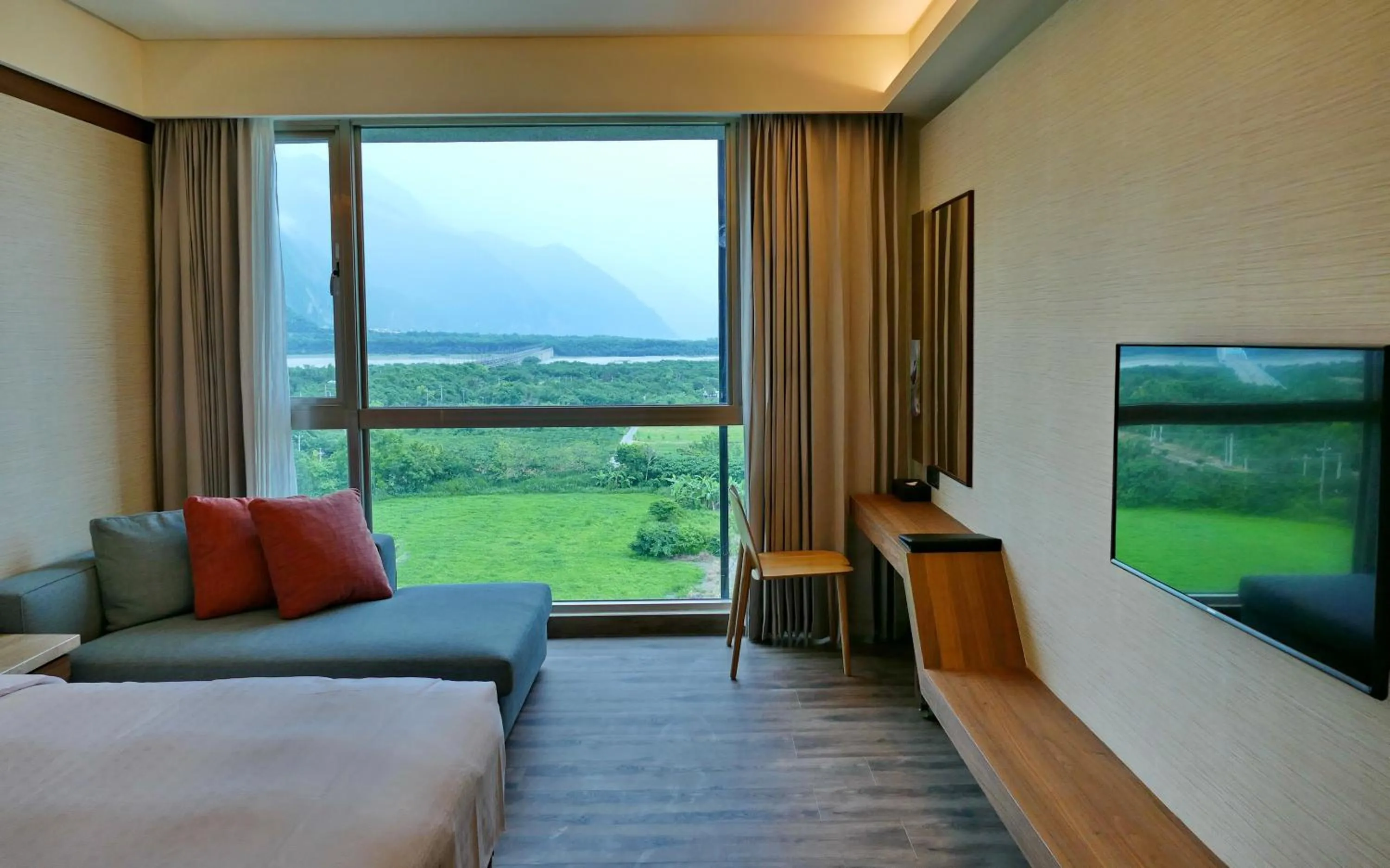 Bed in Taroko Liiko Hotels