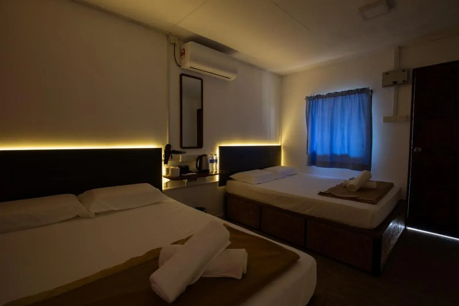 Photo of the whole room, Bed in Paya Debloc Village Photo of the whole room, Bed in Paya Debloc Village