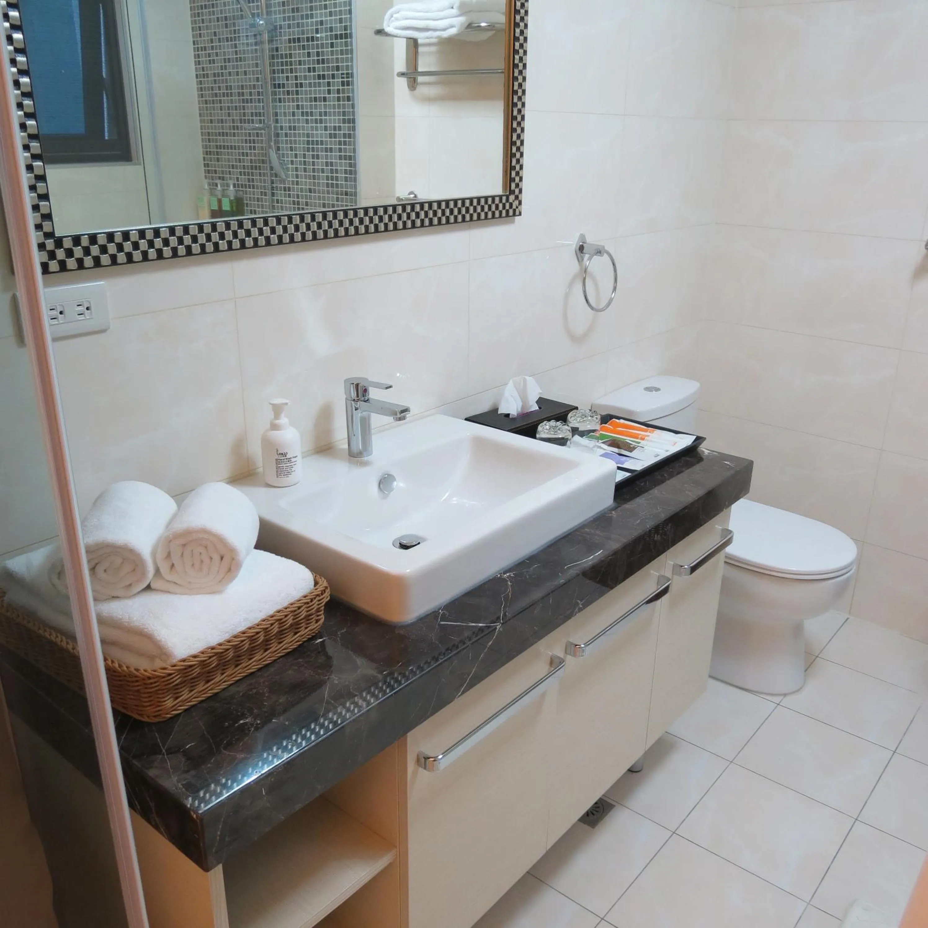 Bathroom in Grand Allevia Villa