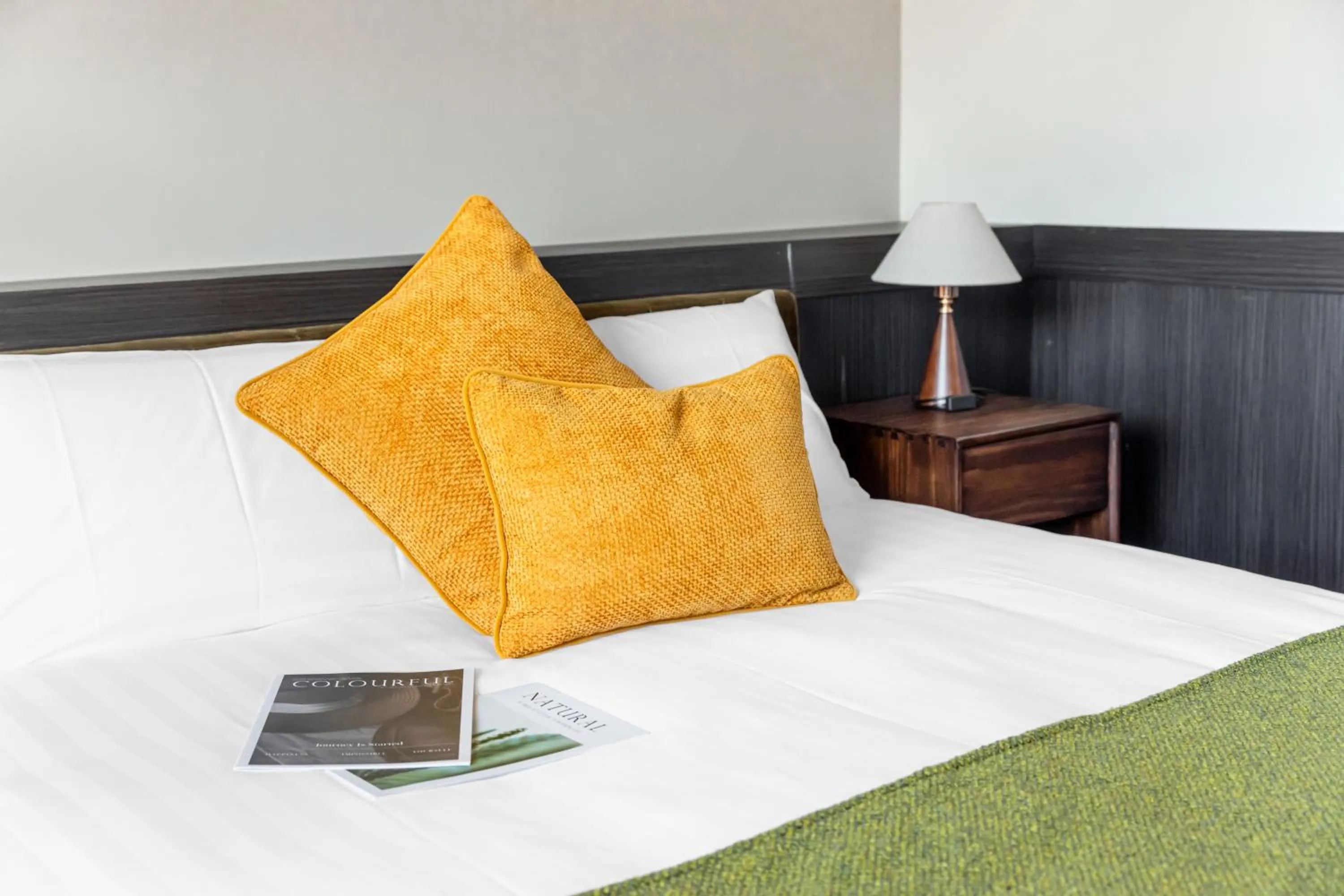 Photo of the whole room, Bed in Harmony Smart Stay