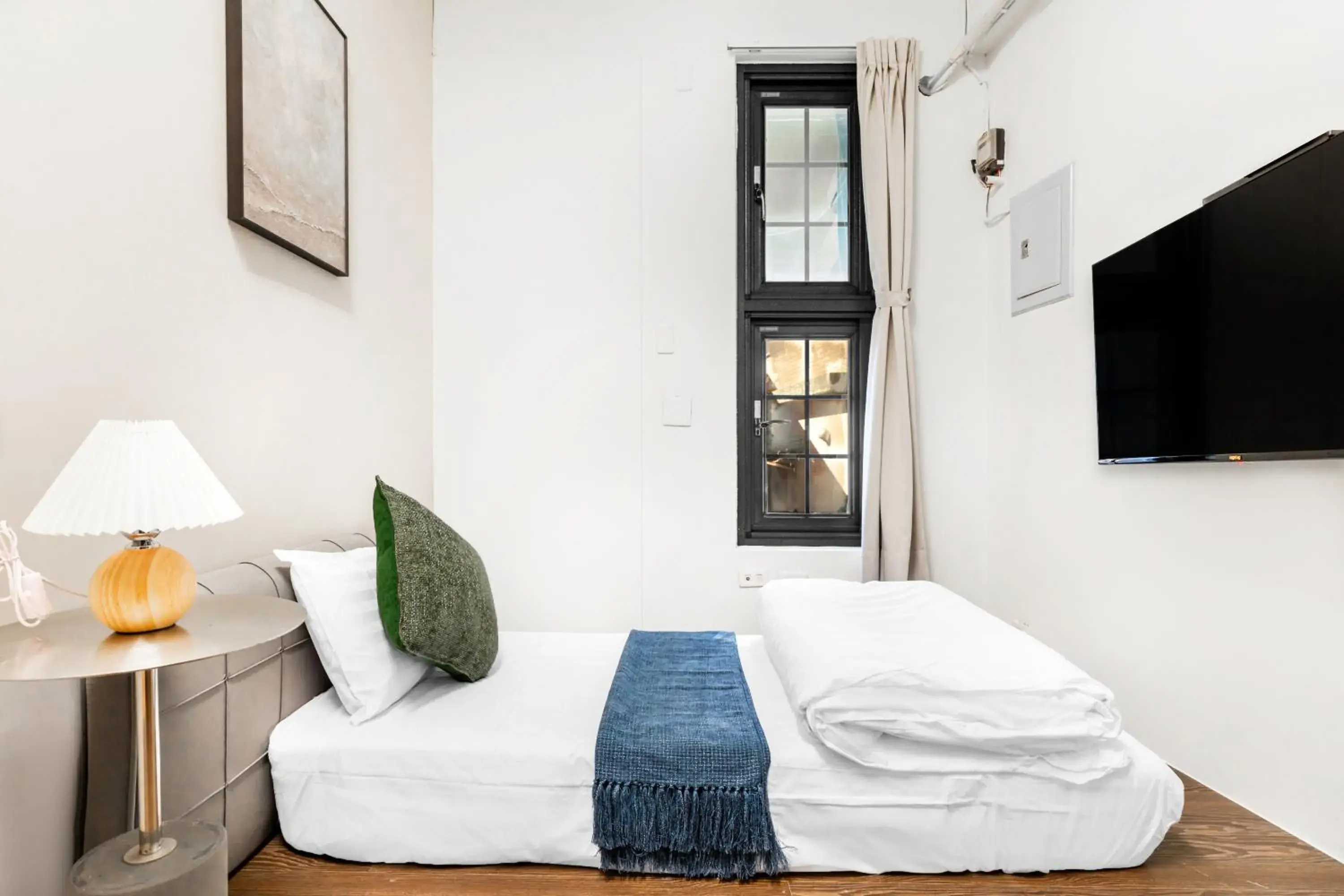 Single Room with Shared Toilet - single occupancy in Harmony Easy Stay Single Room with Shared Toilet - single occupancy in Harmony Easy Stay