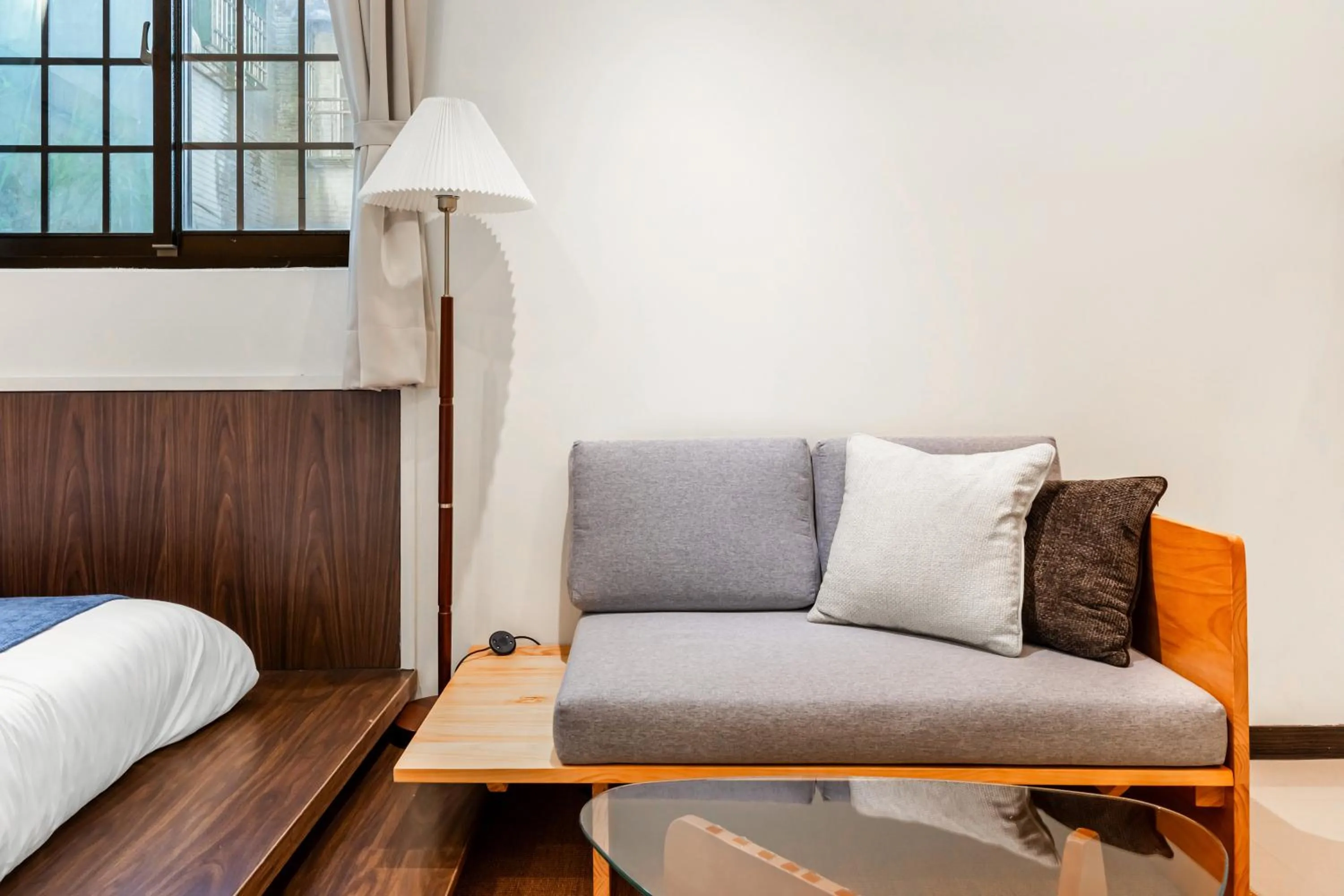 Photo of the whole room, Bed in Harmony Smart Stay