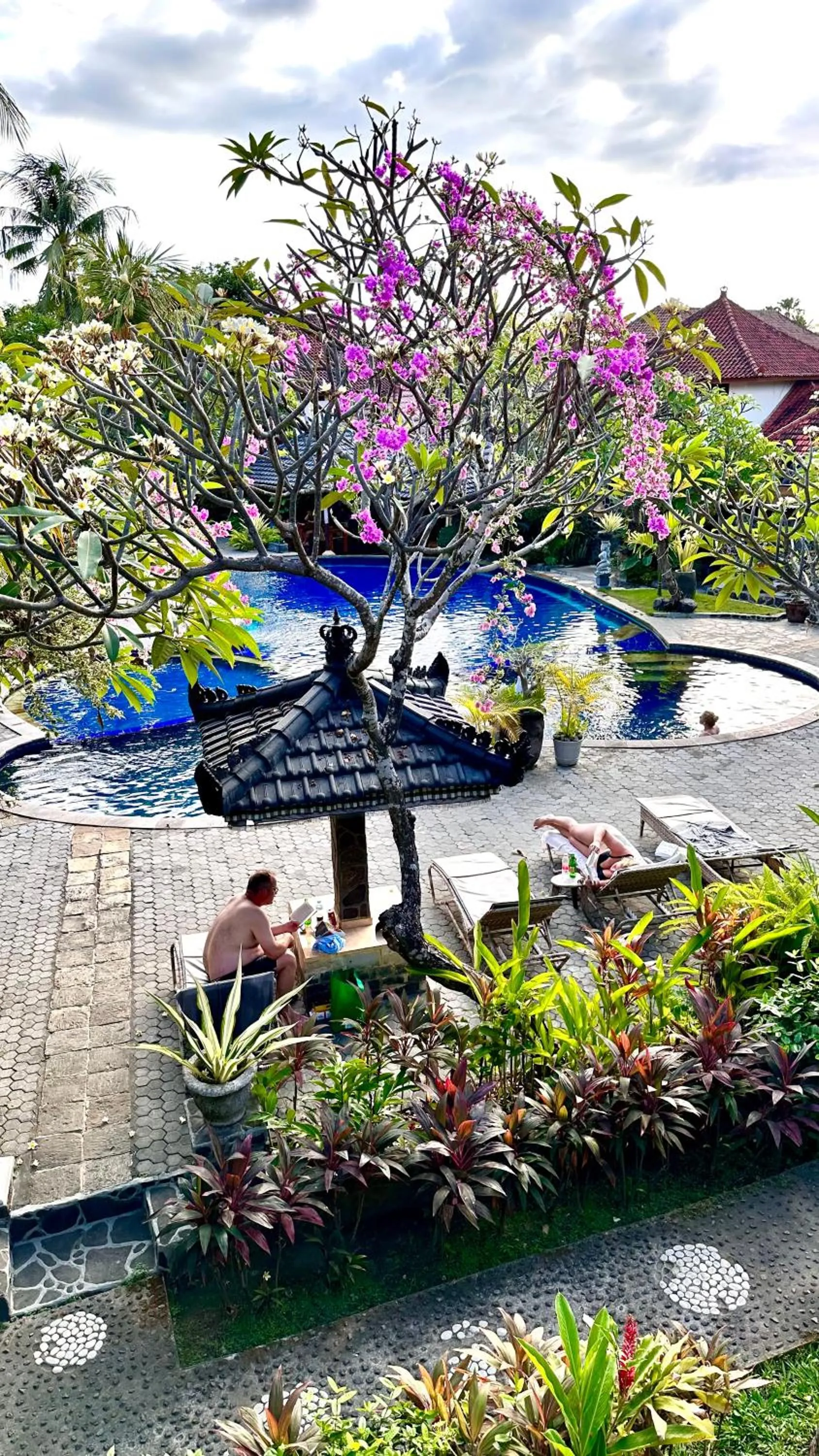 Swimming pool in Puri Bali Hotel