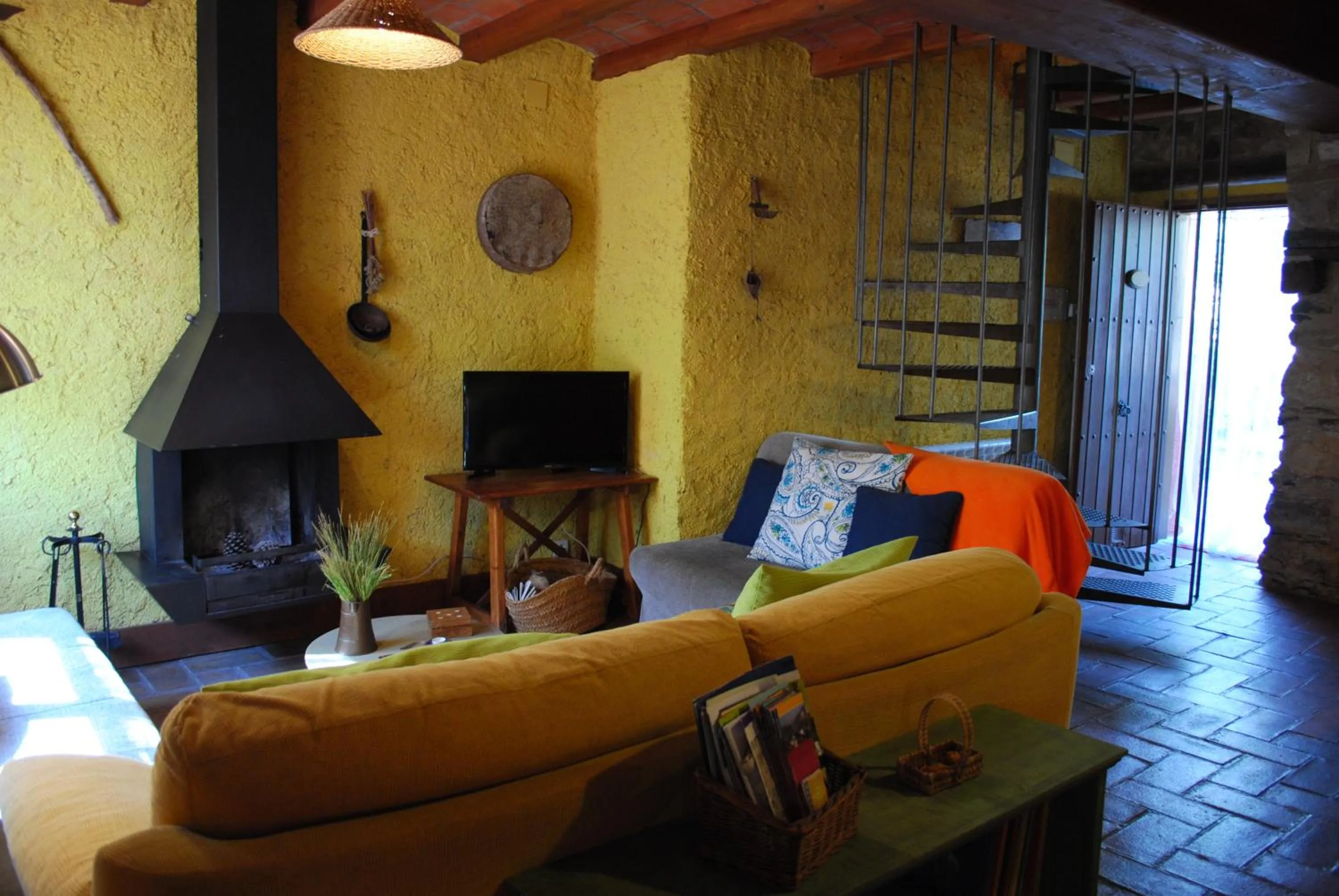Living room in Masia El Canalot - Molí Del Pont